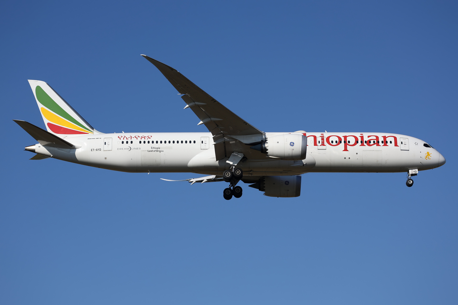 ET-AYD (Aircraft » EPWA Spotting » Boeing 787-9 Dreamliner » Ethiopian Airlines)