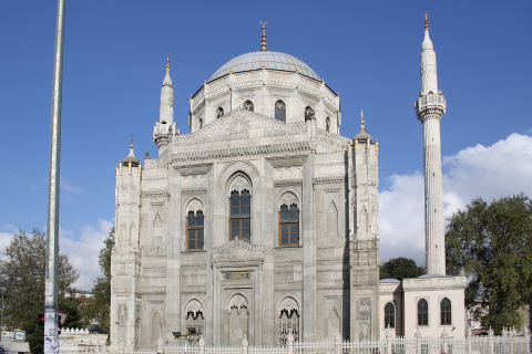 Meczet Pertevniyal Valide Sultan