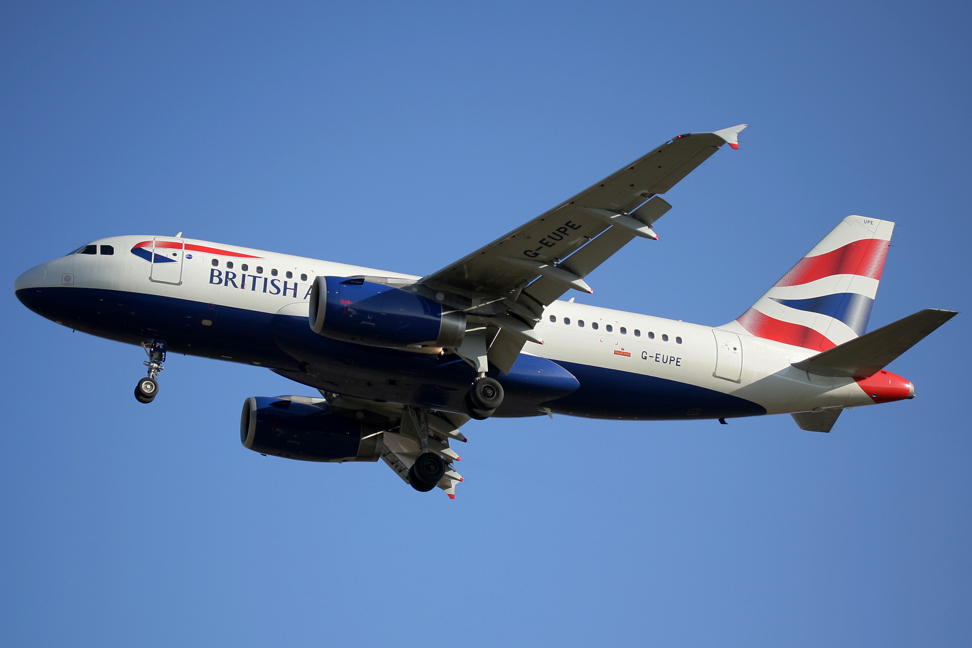 G-EUPE (Aircraft » EPWA Spotting » Airbus A319-100 » British Airways)