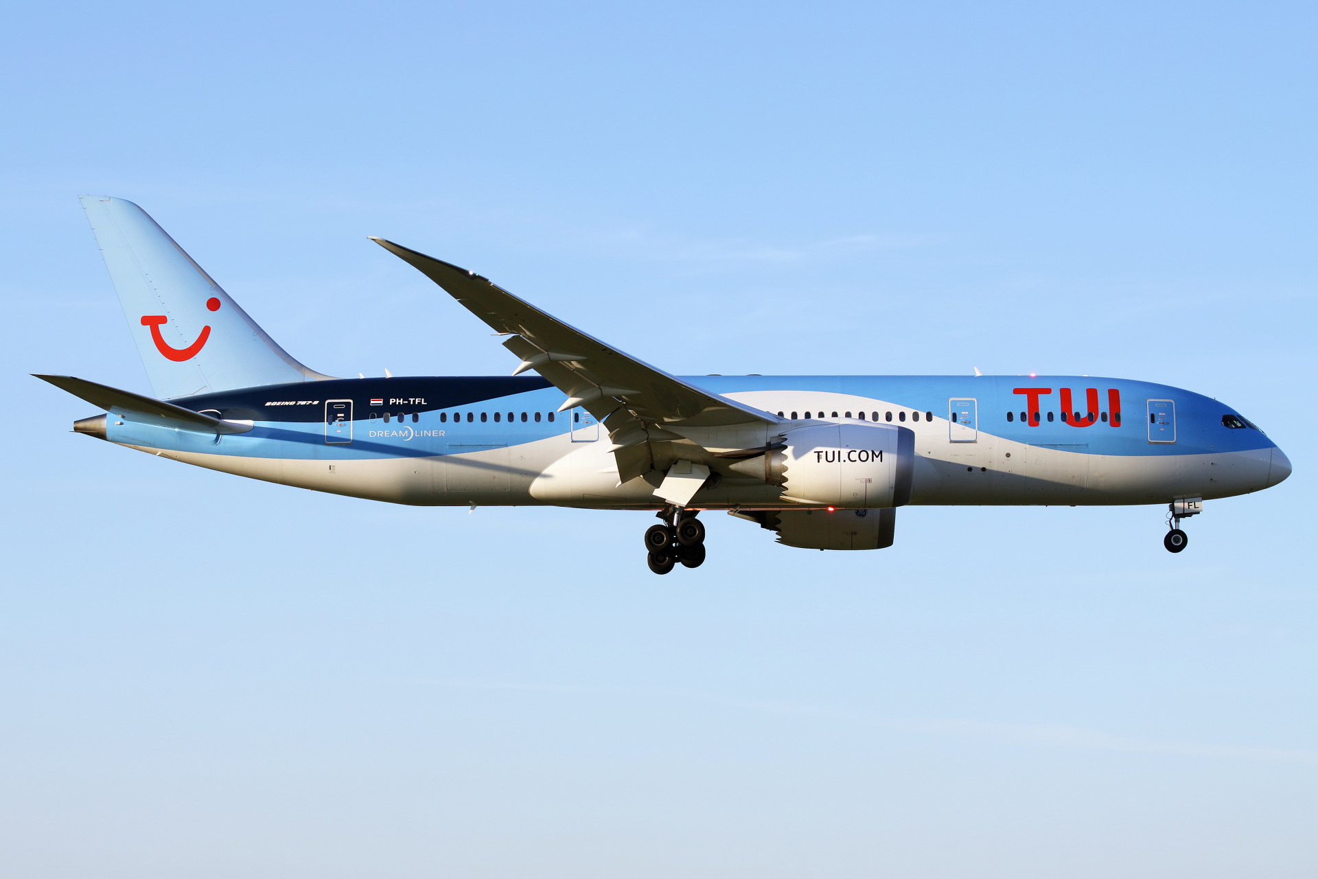 PH-TFL (Aircraft » EPWA Spotting » Boeing 787-8 Dreamliner » TUI fly Netherlands/Arke)