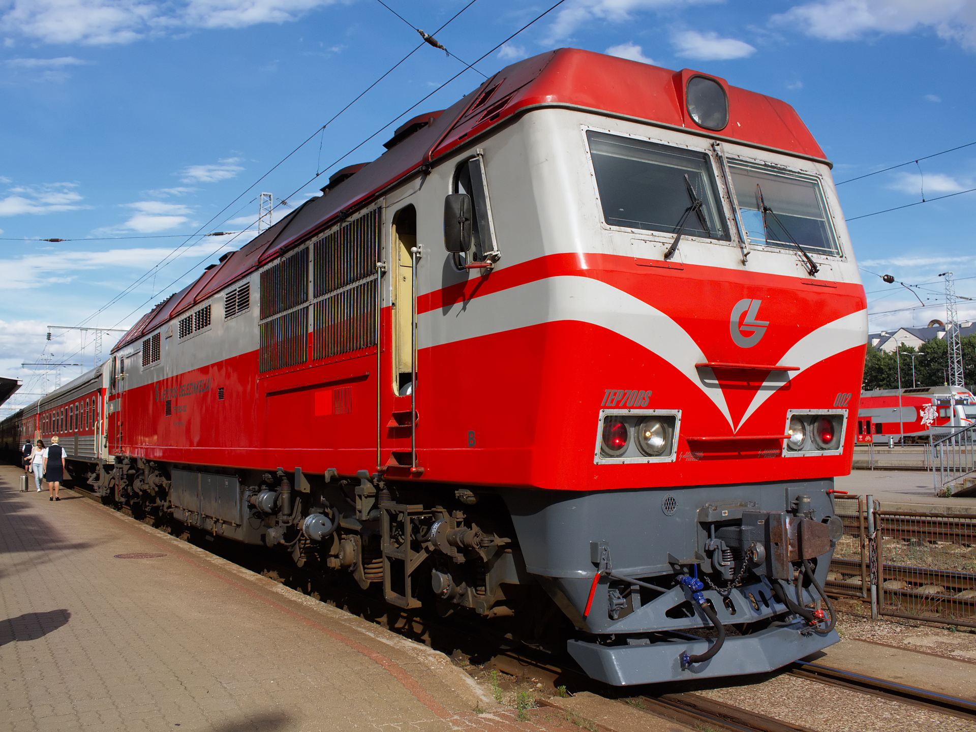 ТМХ (TMH) TEP70BS-002 (Travels » Vilnius » Vehicles » Trains and Locomotives » Lietuvos Geležinkeliai)