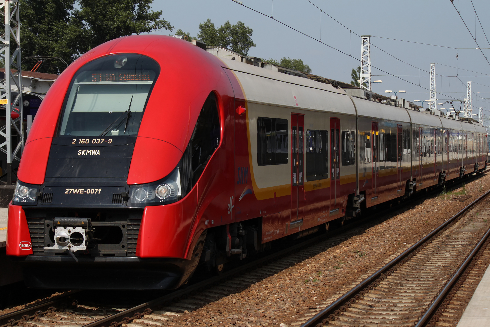 27WE-007 (Vehicles » Trains and Locomotives » Pesa ELF » SKM Warszawa)
