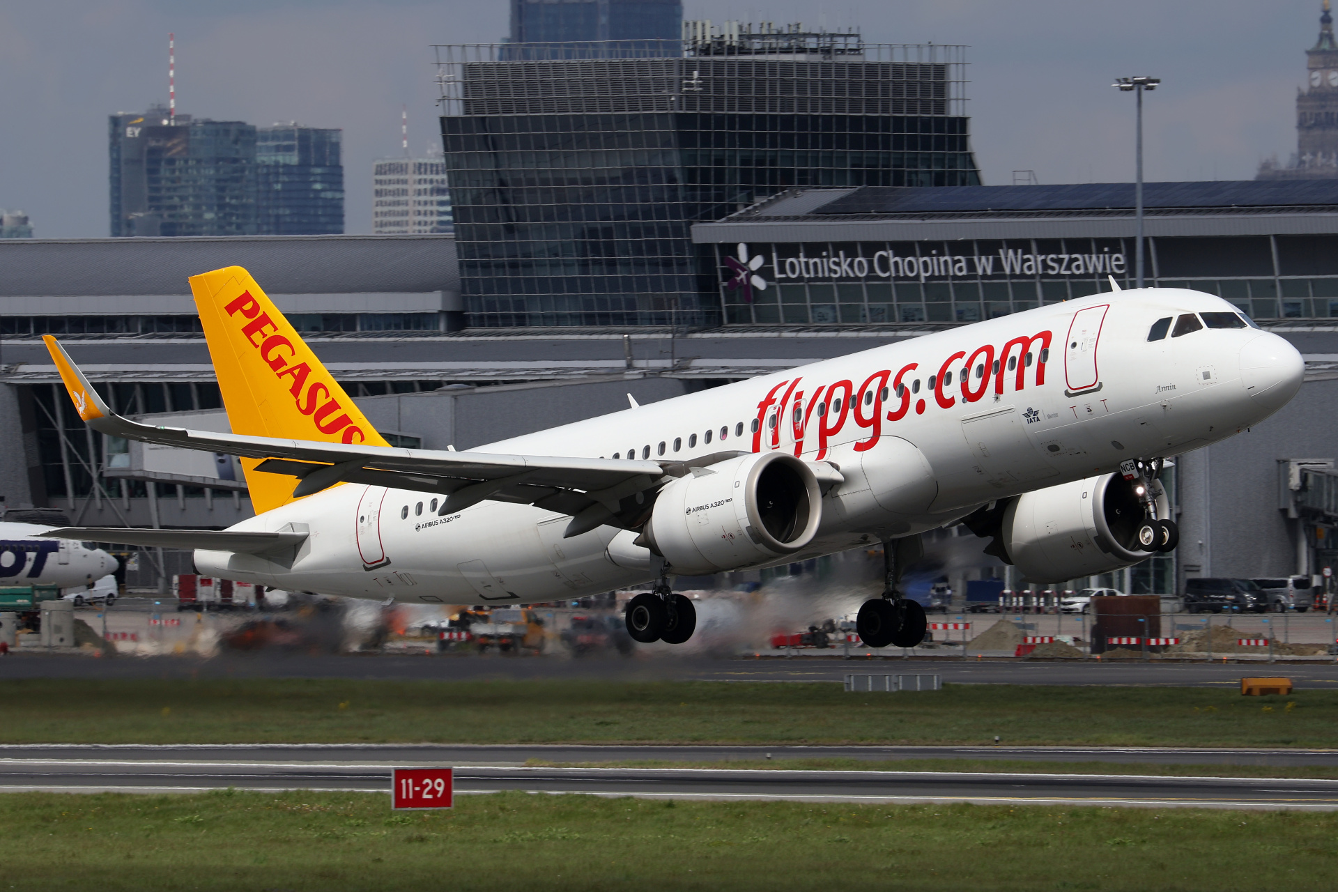 TC-NCB (Aircraft » EPWA Spotting » Airbus A320neo » Pegasus Airlines)