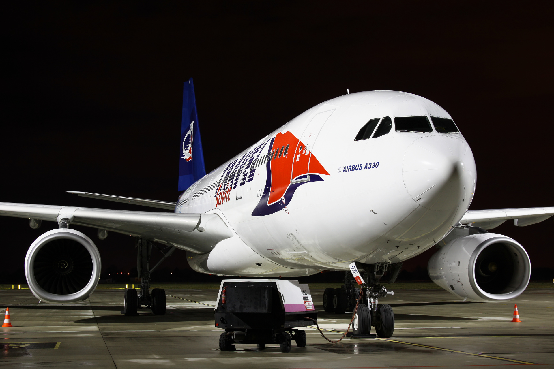 C-GTSN, Travel Service (Air Transat) (Samoloty » Spotting na EPWA » Airbus A330-200 » Travel Service Airlines)