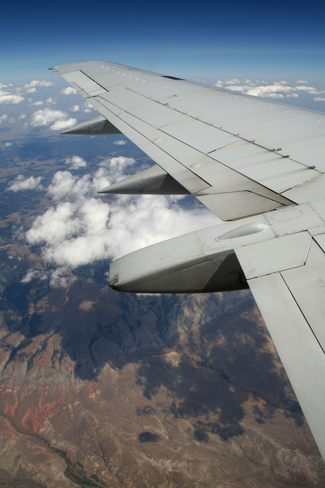 BIL-DEN: Approaching Shell, WY (Travels » US Trip 1: Cheyenne Country » The Flights)