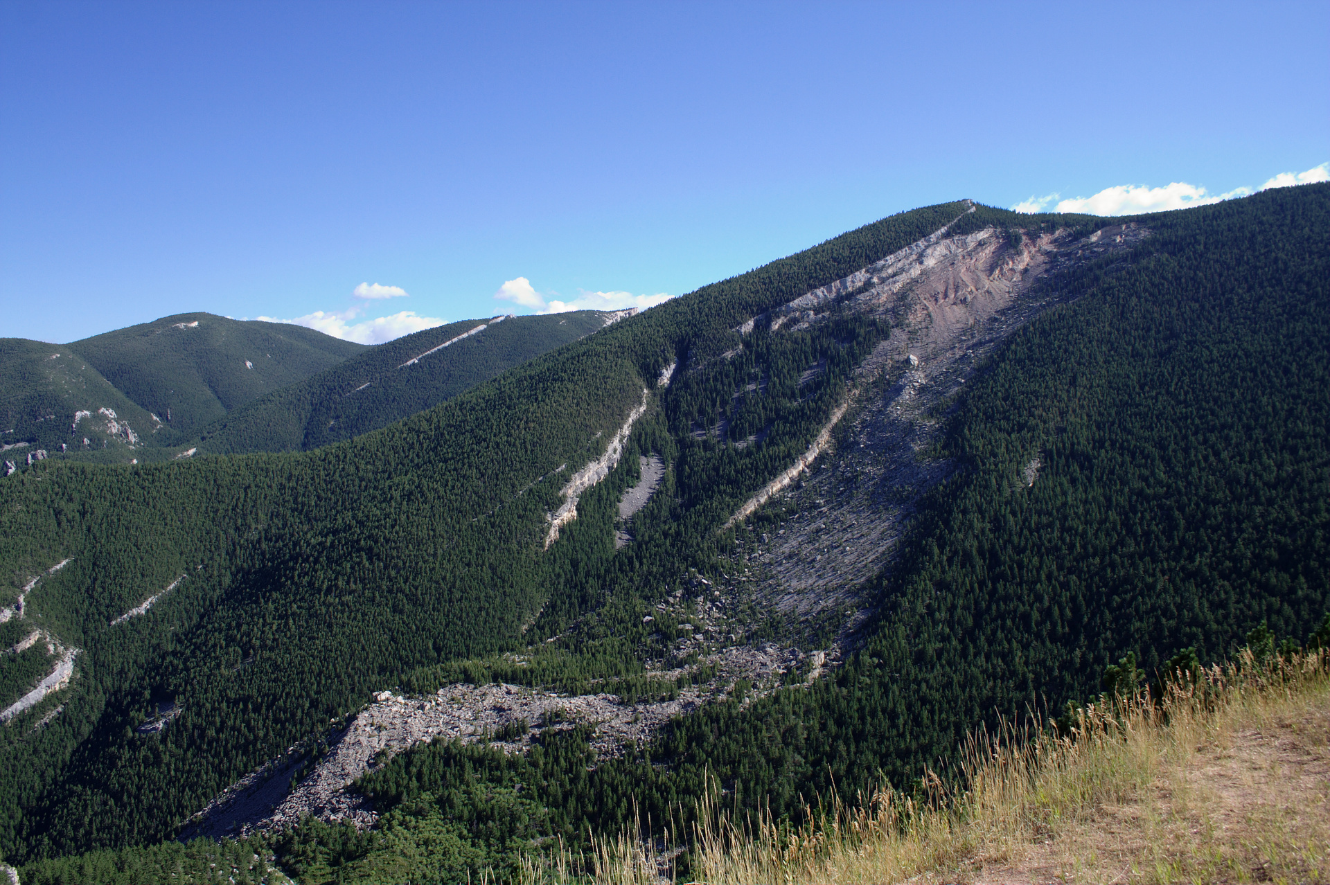 Fallen City and Horseshoe Mountain (Travels » US Trip 1: Cheyenne Country » The Journey » Bighorn Mountains)