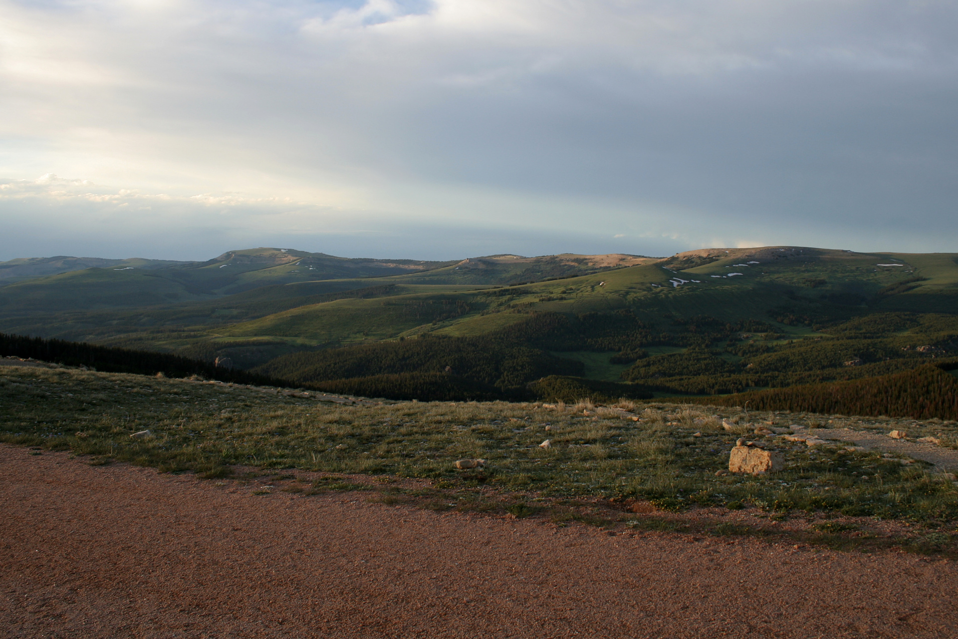 Looking North from the Medicine Wheel (Travels » US Trip 2: Cheyenne Epic » The Country » Bighorn Mountains)
