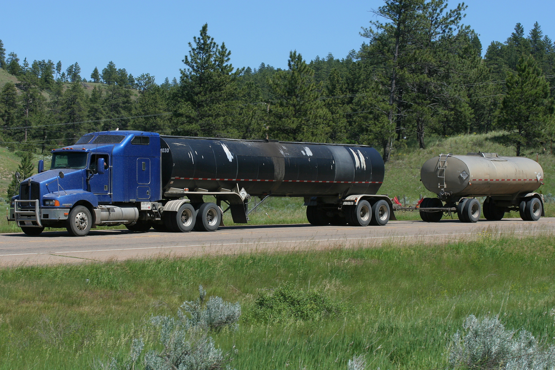 Kenworth T600 (Travels » US Trip 2: Cheyenne Epic » Vehicles)