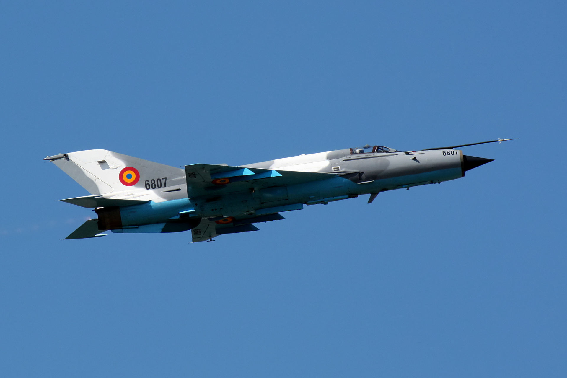 Mikoyan-Gurevich MiG-21MF-75, 6807, Romainian Air Force (Aircraft » Radom Air Show 2013)