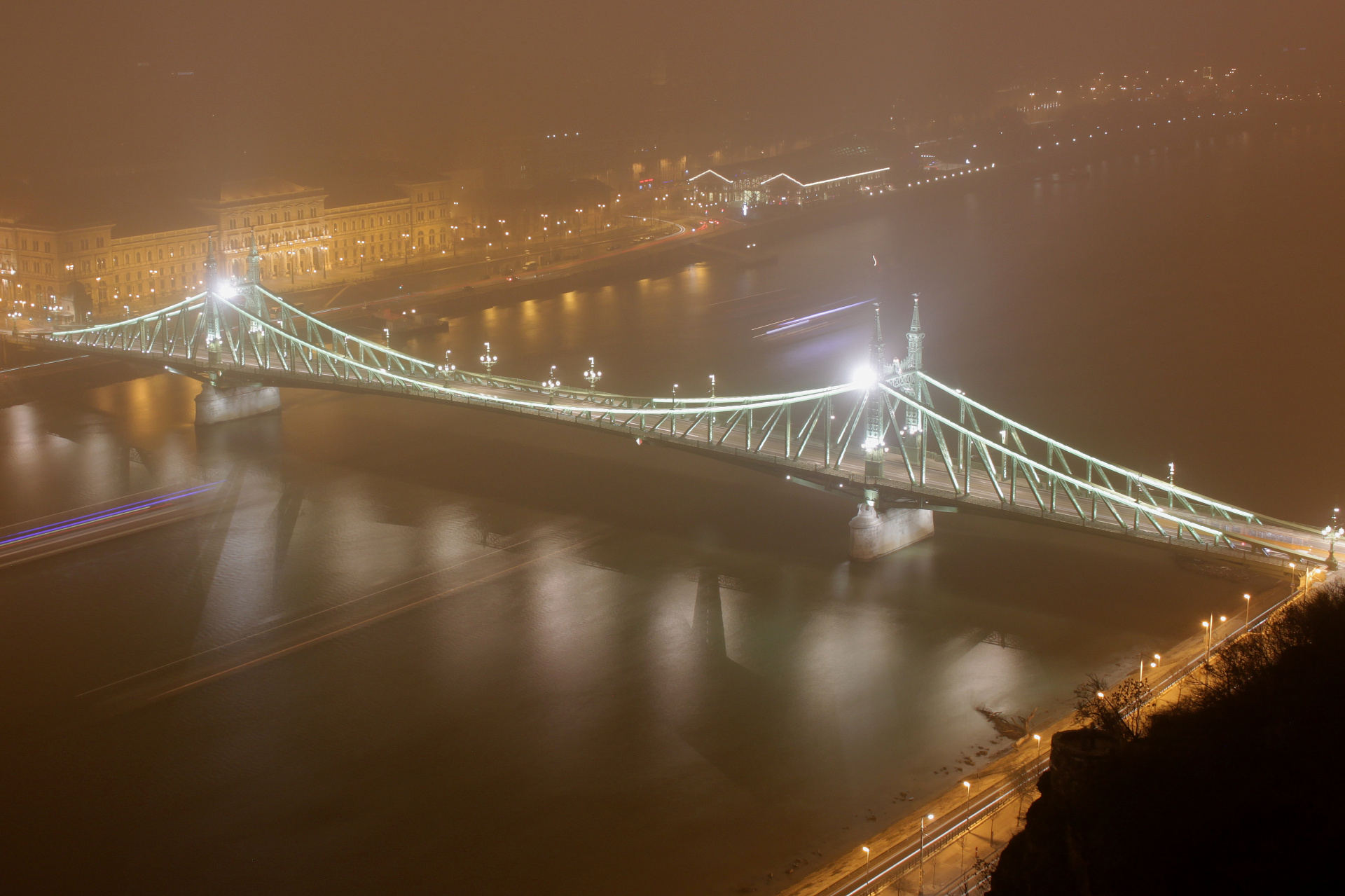 Szabadság híd - Liberty Bridge from Gellért Hill (Travels » Budapest » Budapest at Night)