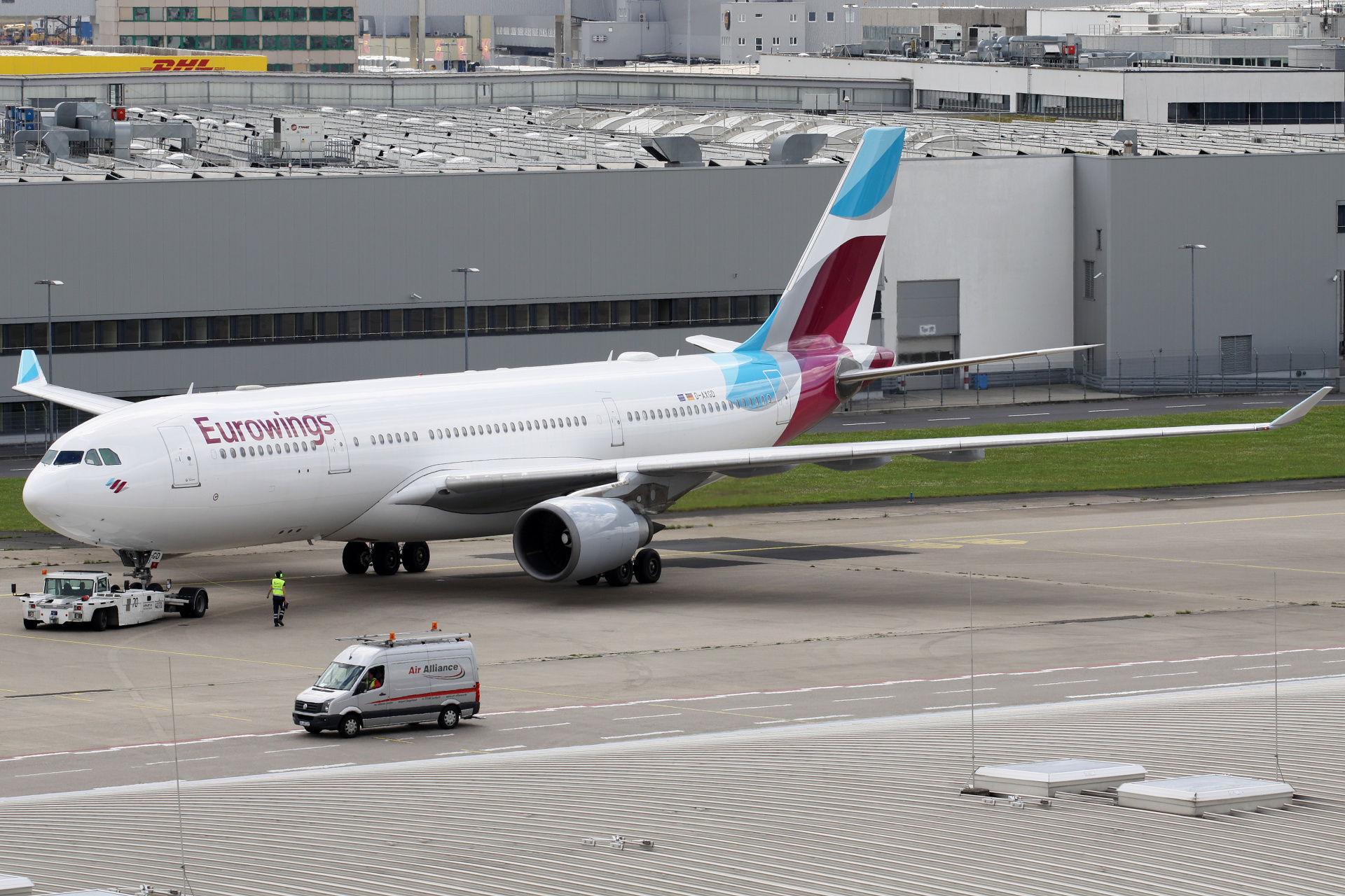 Airbus A330-200, D-AXGD, Eurowings (Travels » Cologne » Aircraft)