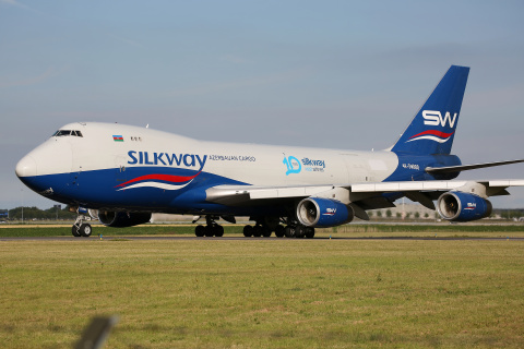 4K-SW888, Silk Way West Airlines (naklejka 10-lecia)