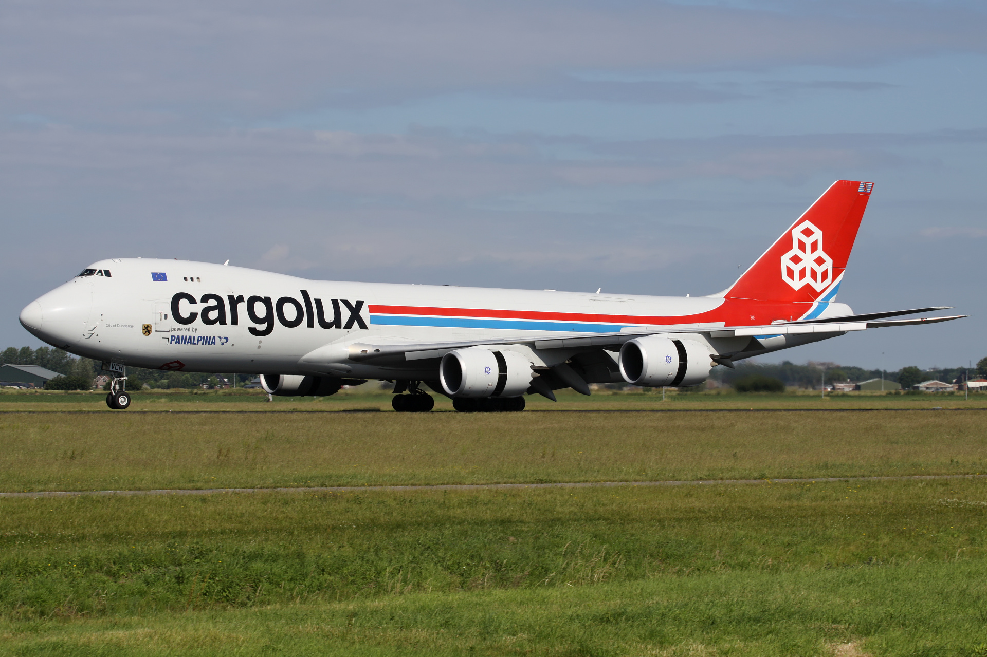 LX-VCH, Cargolux Airlines (Aircraft » Schiphol Spotting » Boeing 747-8F)