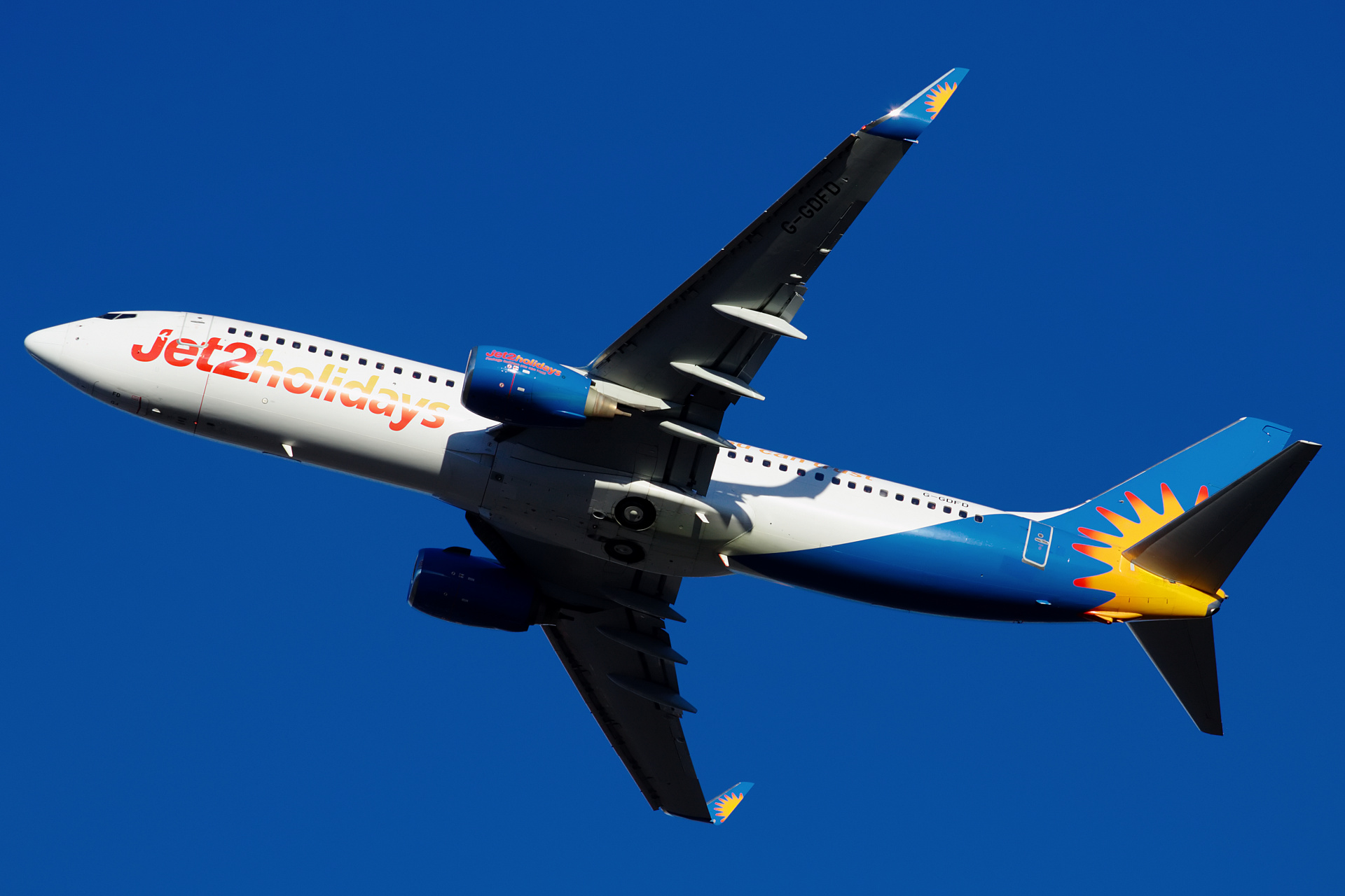 G-GDFD, Jet2holidays (Samoloty » Spotting na Ferihegy » Boeing 737-800)