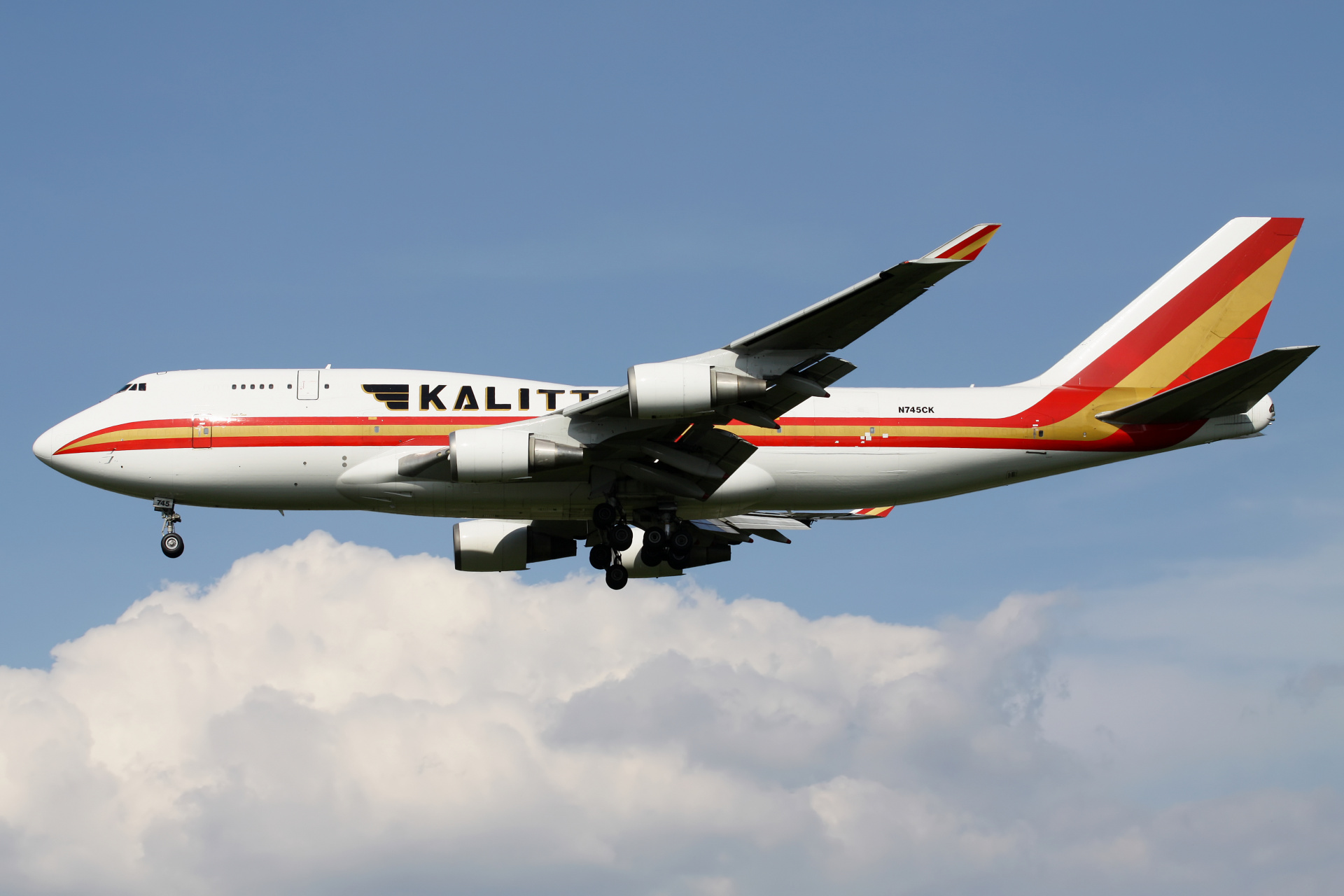 BCF, N745CK (Samoloty » Spotting na EPWA » Boeing 747-400F » Kalitta Air)