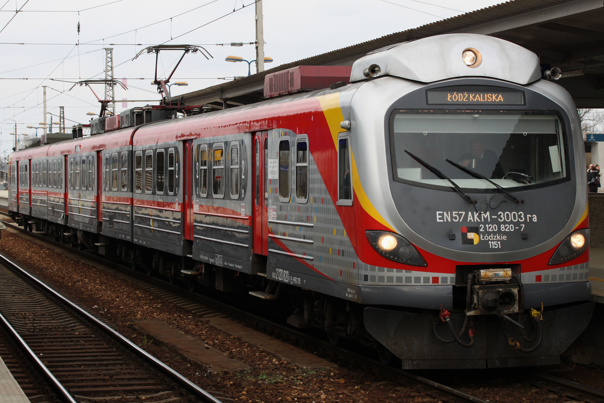 EN57AKM-3003 (Vehicles » Trains and Locomotives » Pafawag 5B/6B (EN57 and revisions) » Przewozy Regionalne (Łódź))