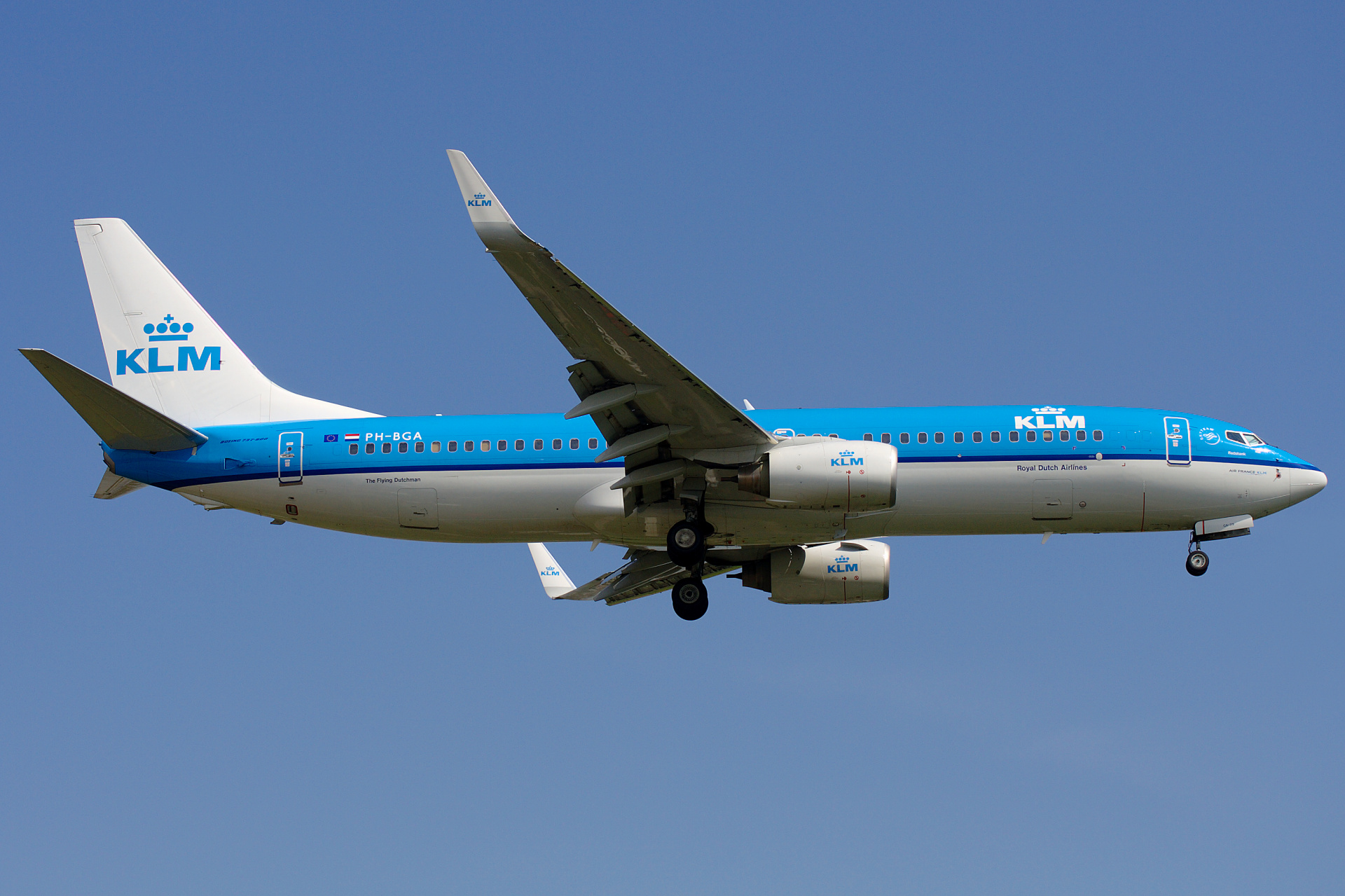 PH-BGA (Aircraft » EPWA Spotting » Boeing 737-800 » KLM Royal Dutch Airlines)