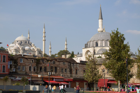 Rüstem Pasha and Suleymaniye Mosques from Eminönü