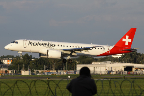 HB-AZF, Helvetic Airways