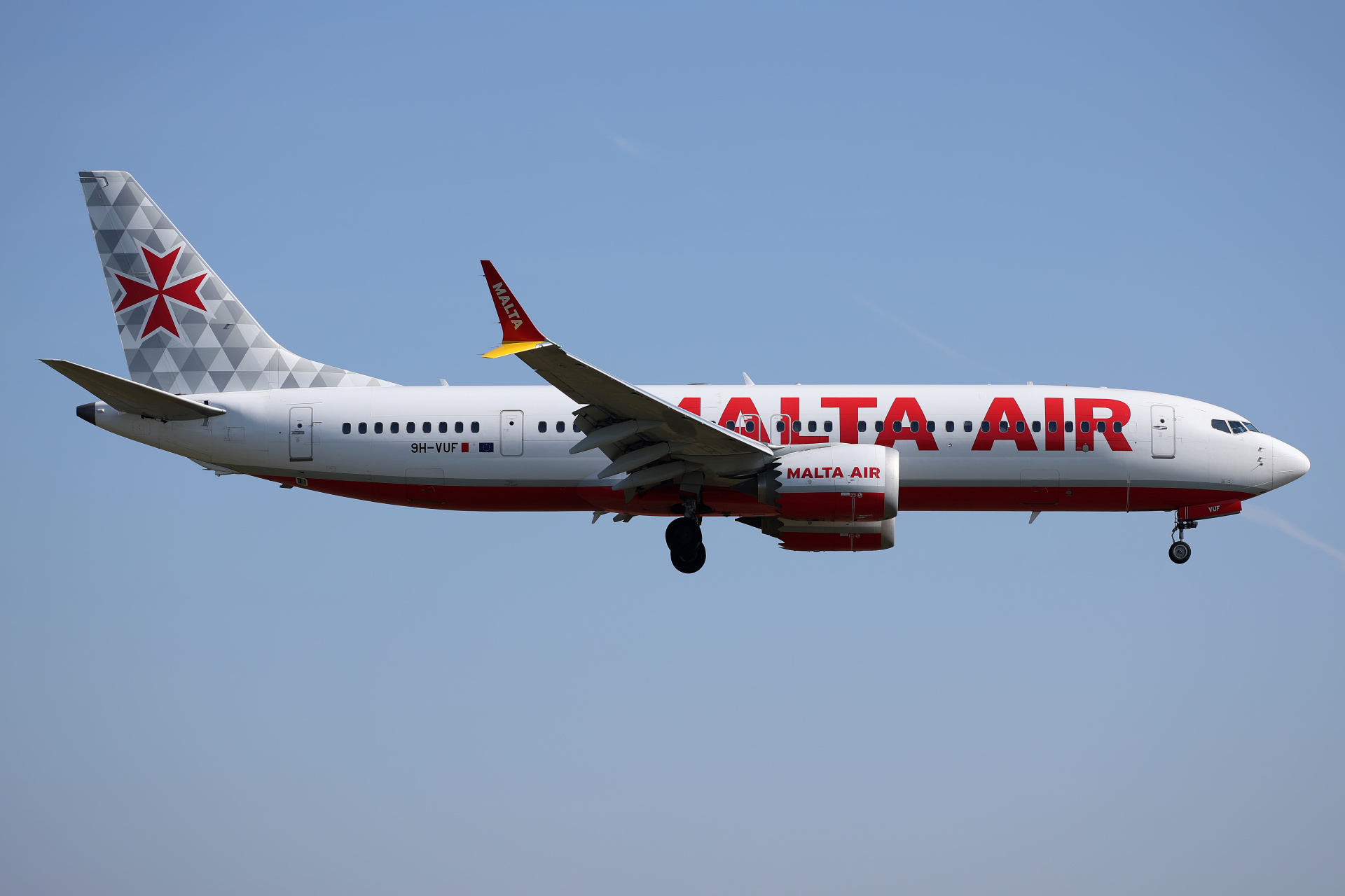 9H-VUF, Malta Air (Aircraft » EPWA Spotting » Boeing 737-8 MAX » MAX 8-200)