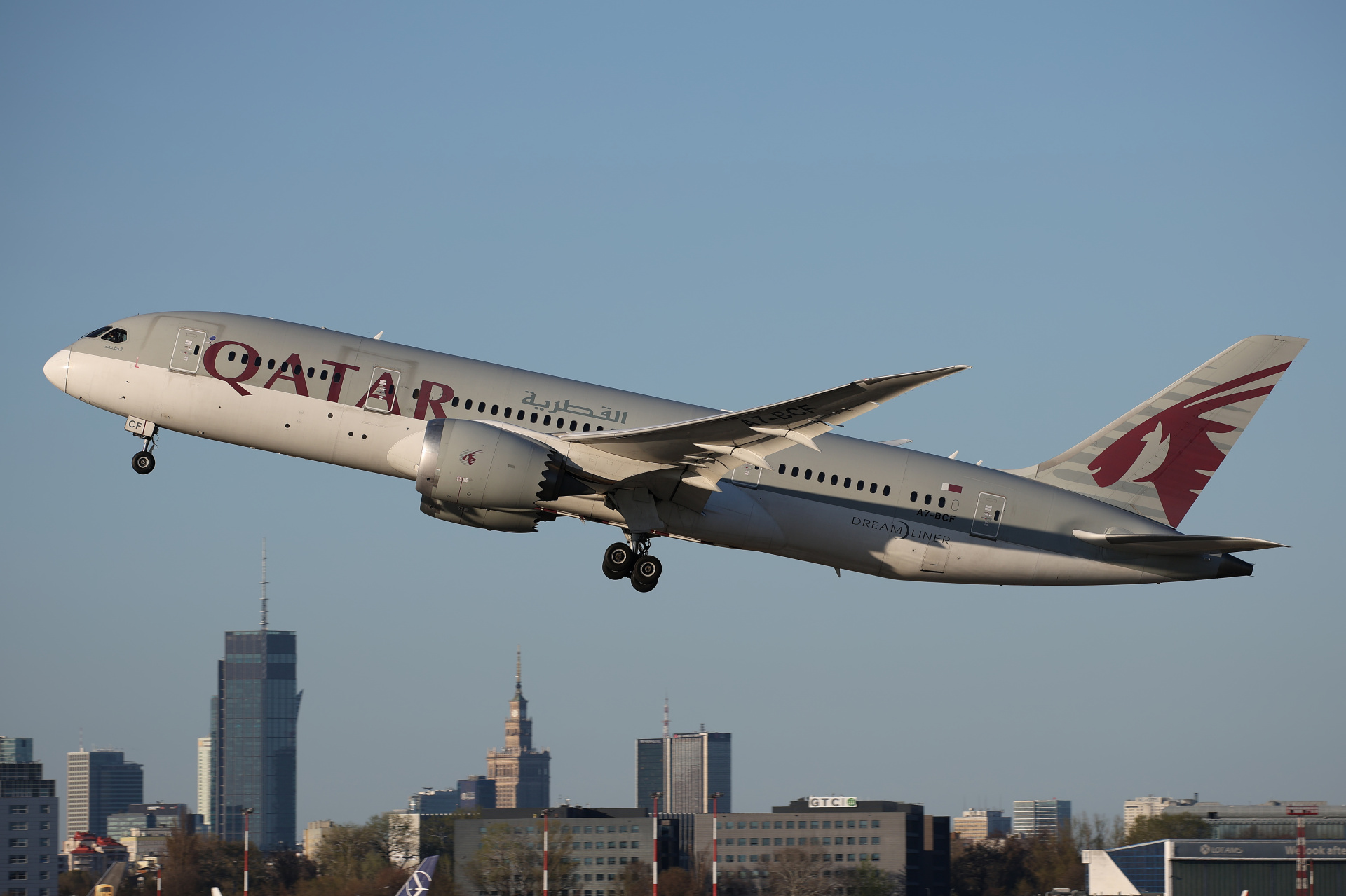 A7-BCF (Aircraft » EPWA Spotting » Boeing 787-8 Dreamliner » Qatar Airways)