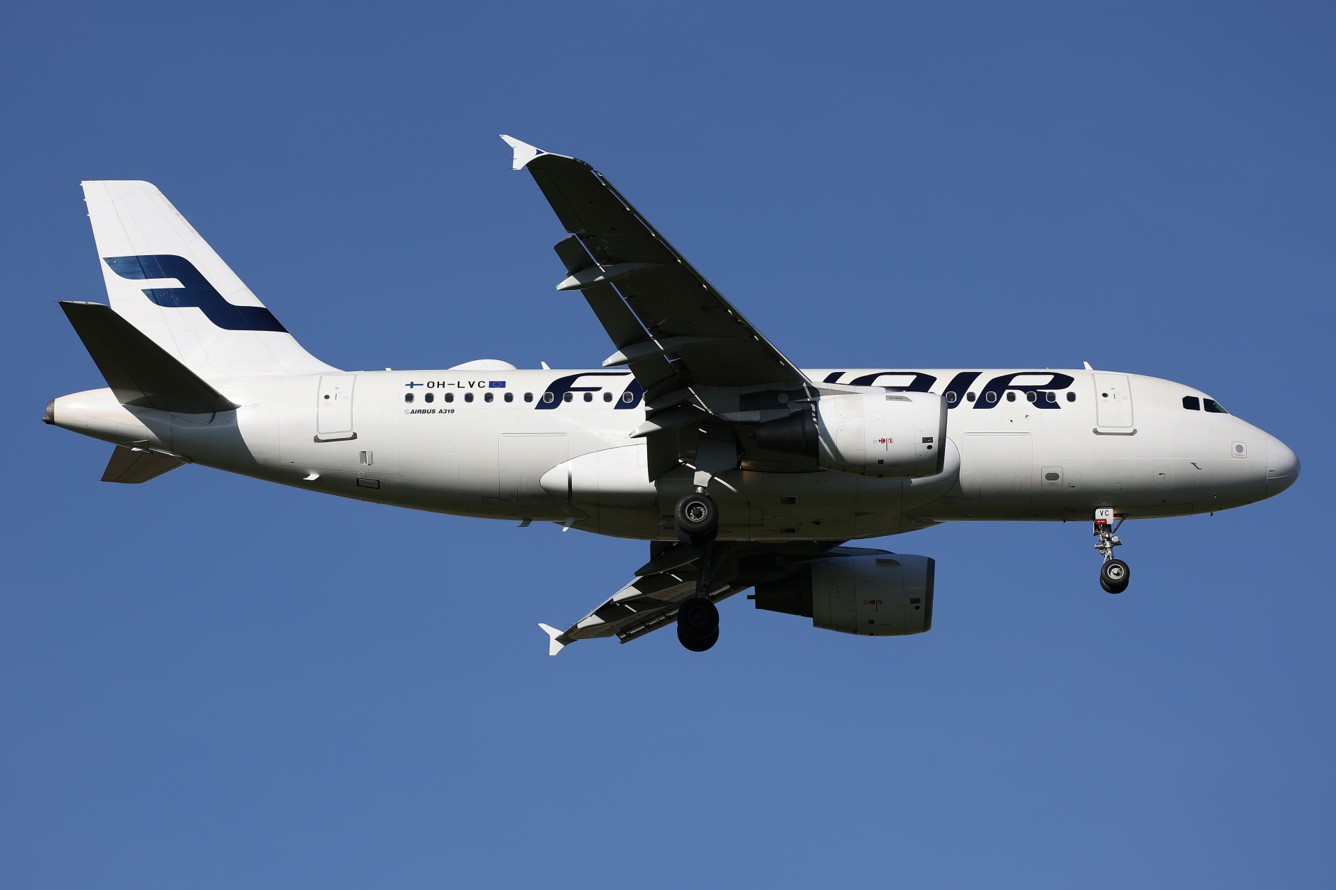 OH-LVC (Aircraft » EPWA Spotting » Airbus A319-100 » Finnair)