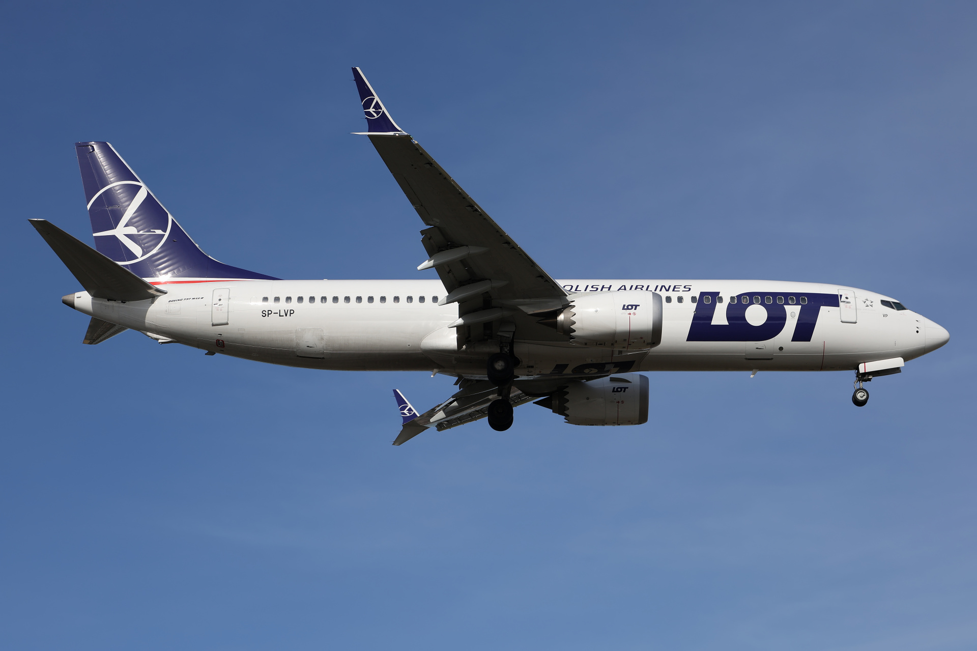 SP-LVP (Aircraft » EPWA Spotting » Boeing 737-8 MAX » LOT Polish Airlines)