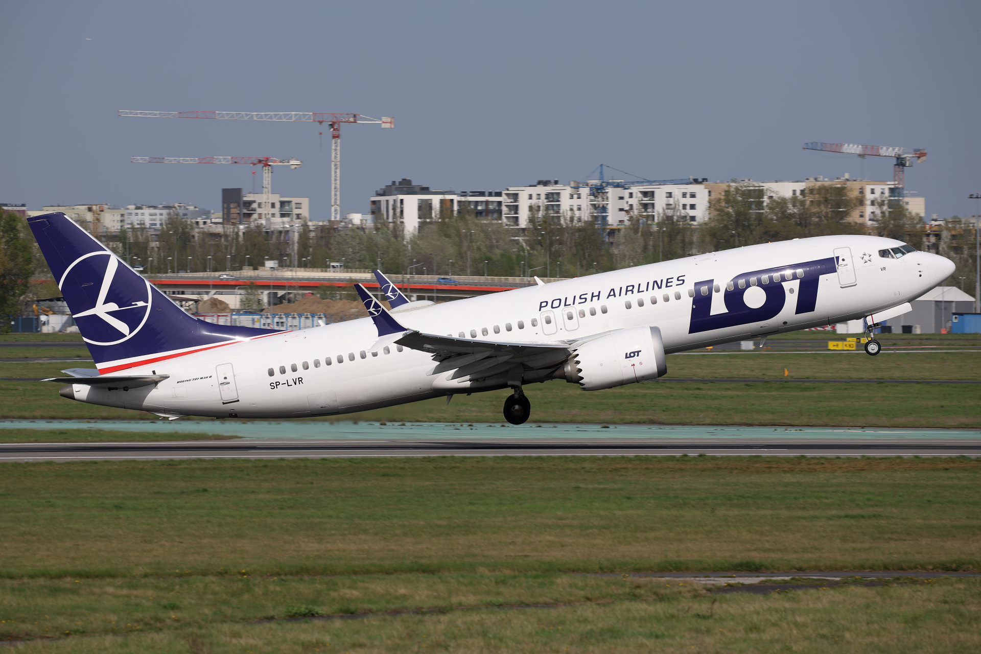 SP-LVR (Aircraft » EPWA Spotting » Boeing 737-8 MAX » LOT Polish Airlines)
