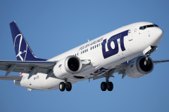 SP-LYE (Aviation » EPWA Spotting » Boeing 737-8 MAX » LOT Polish Airlines)