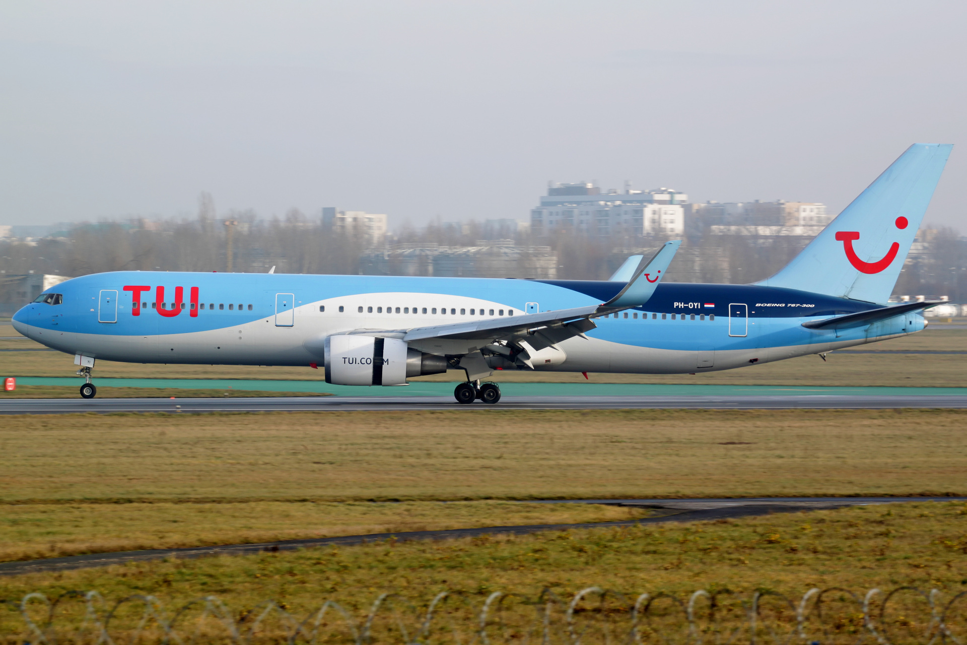 PH-OYI (Samoloty » Spotting na EPWA » Boeing 767-300 » TUI fly Netherlands)