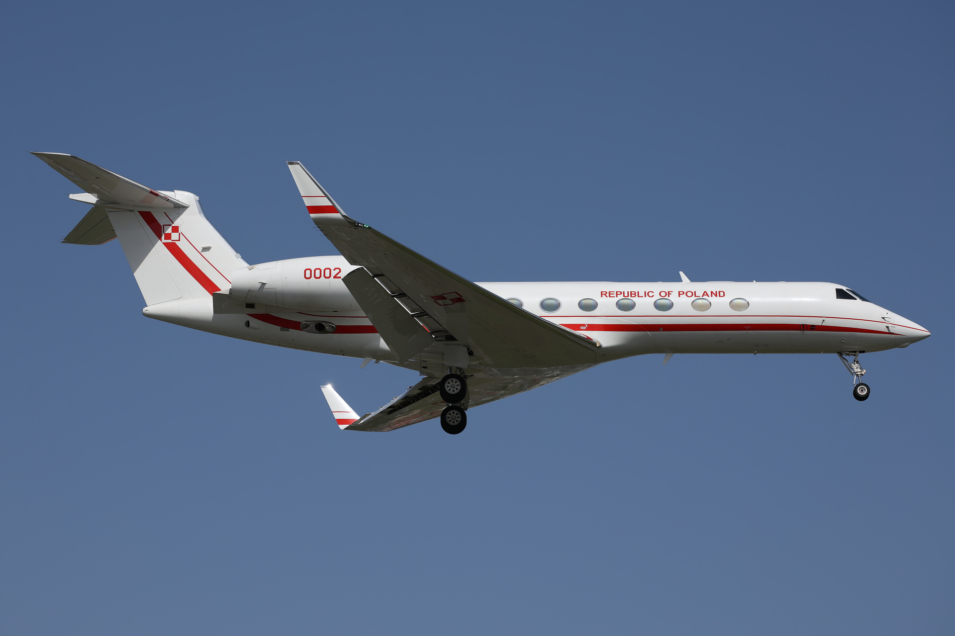 0002 (Aircraft » EPWA Spotting » Gulfstream V » G550 (GV-SP) » Polish Air Force)