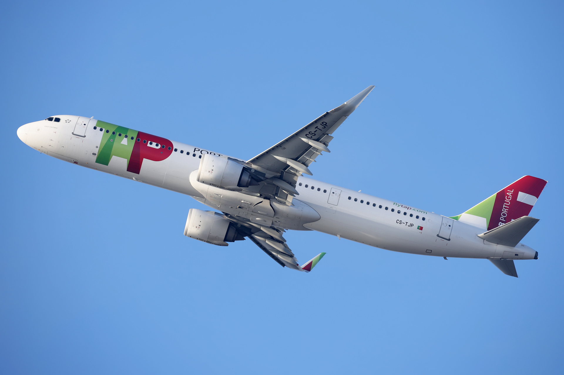 CS-TJP (Aircraft » EPWA Spotting » Airbus A321neo » TAP Air Portugal)