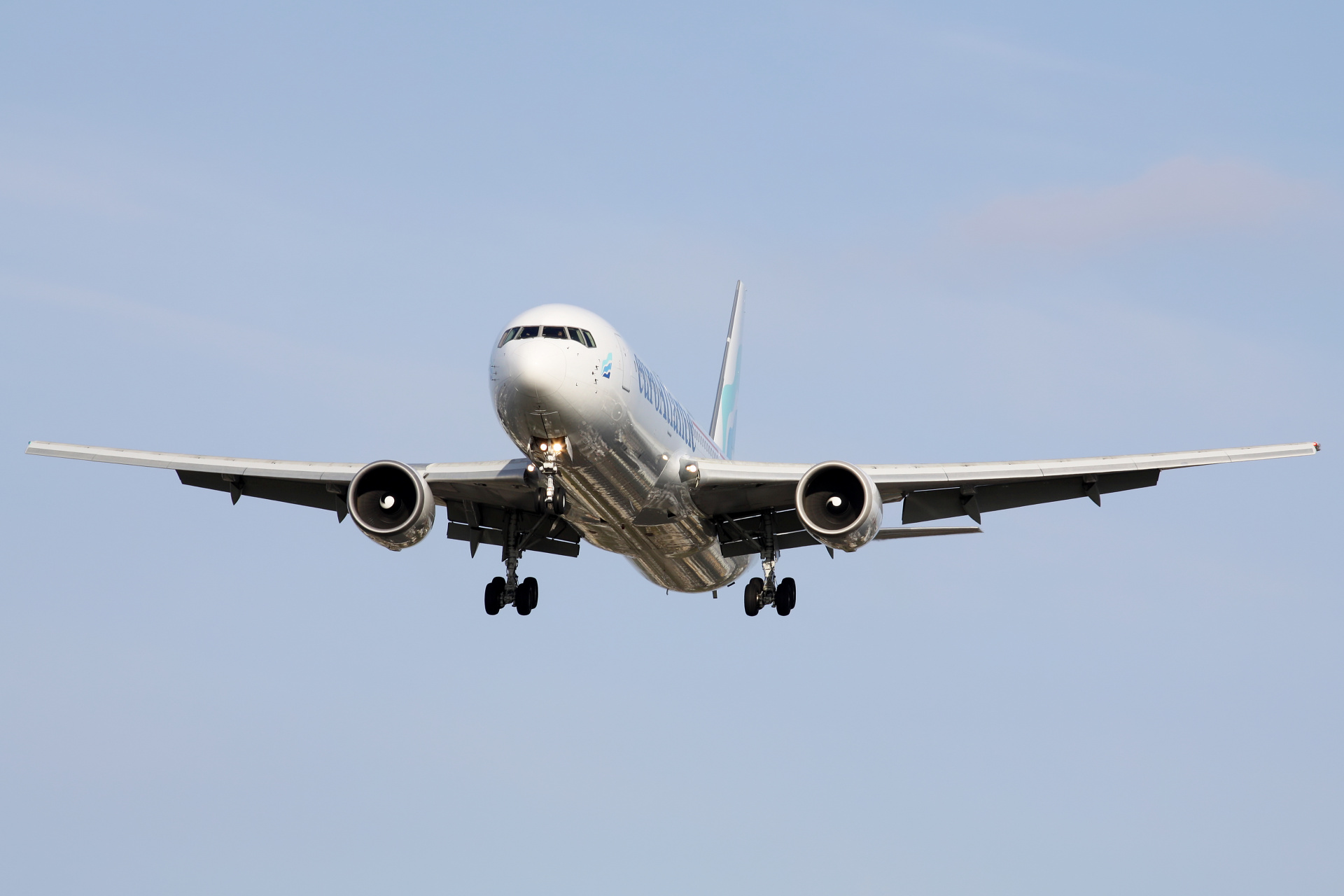 CS-TKS (Aircraft » EPWA Spotting » Boeing 767-300 » EuroAtlantic Airways)