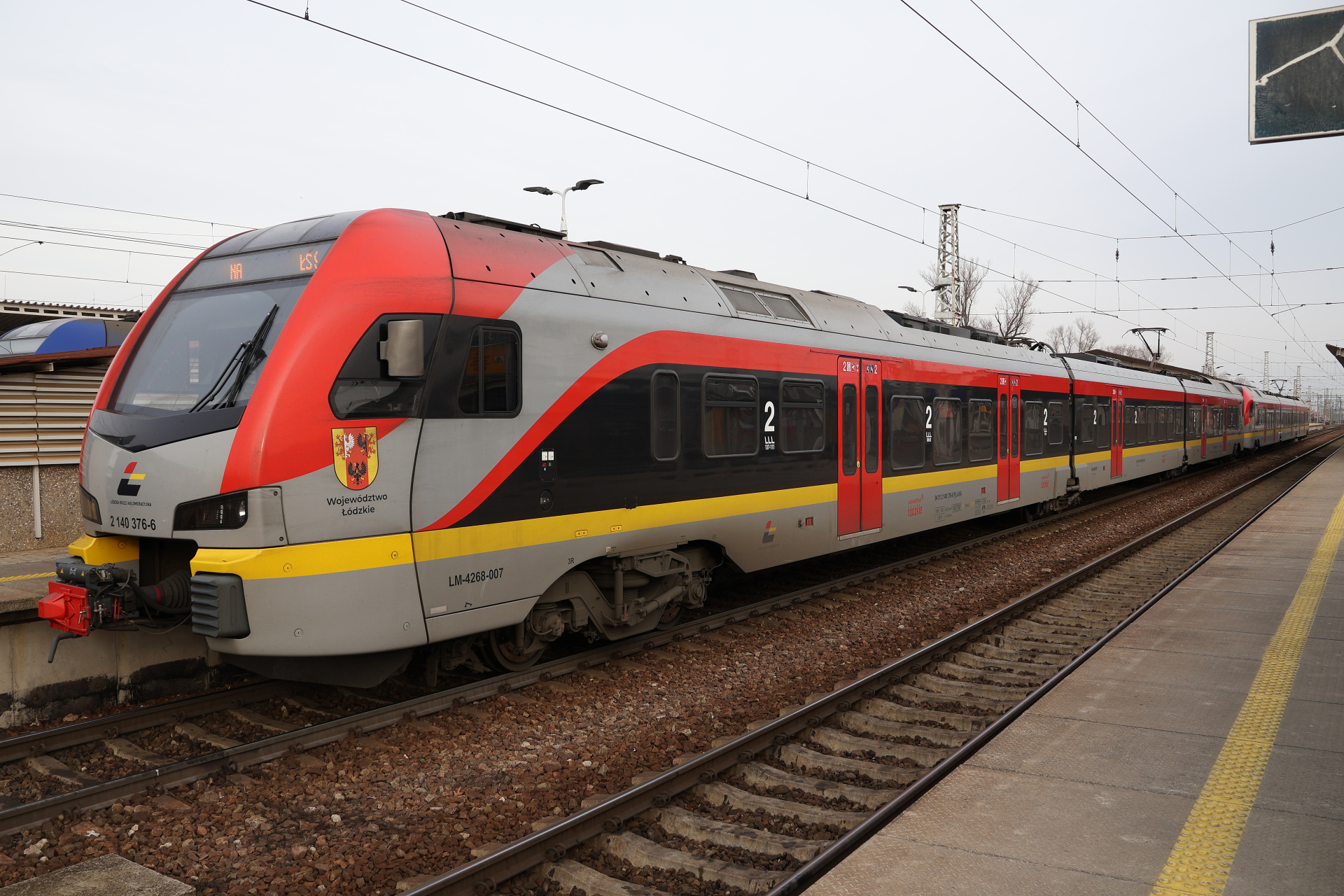 LM-4268-007 (FLIRT160) (Vehicles » Trains and Locomotives » Stadler FLIRT3 » Łódzka Kolej Aglomeracyjna)