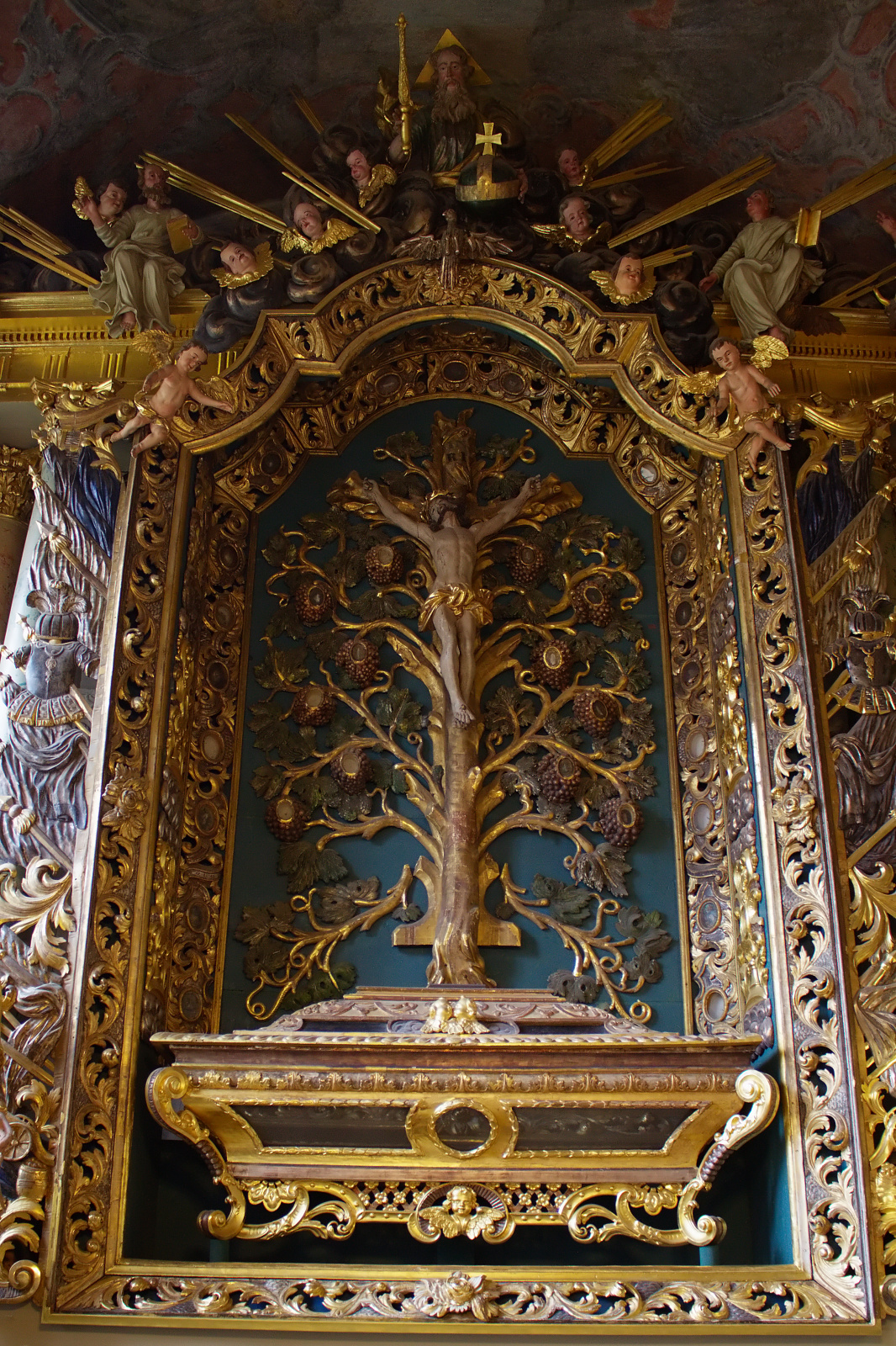 The Chapel of st. Anna - Church of St. Johns (Travels » Vilnius » Churches)