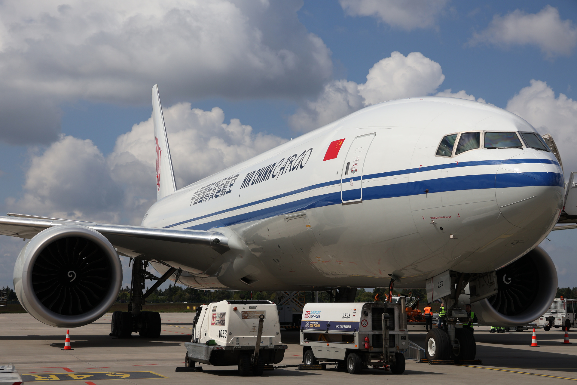 B-223T (Aircraft » EPWA Spotting » Boeing 777F » Air China Cargo)