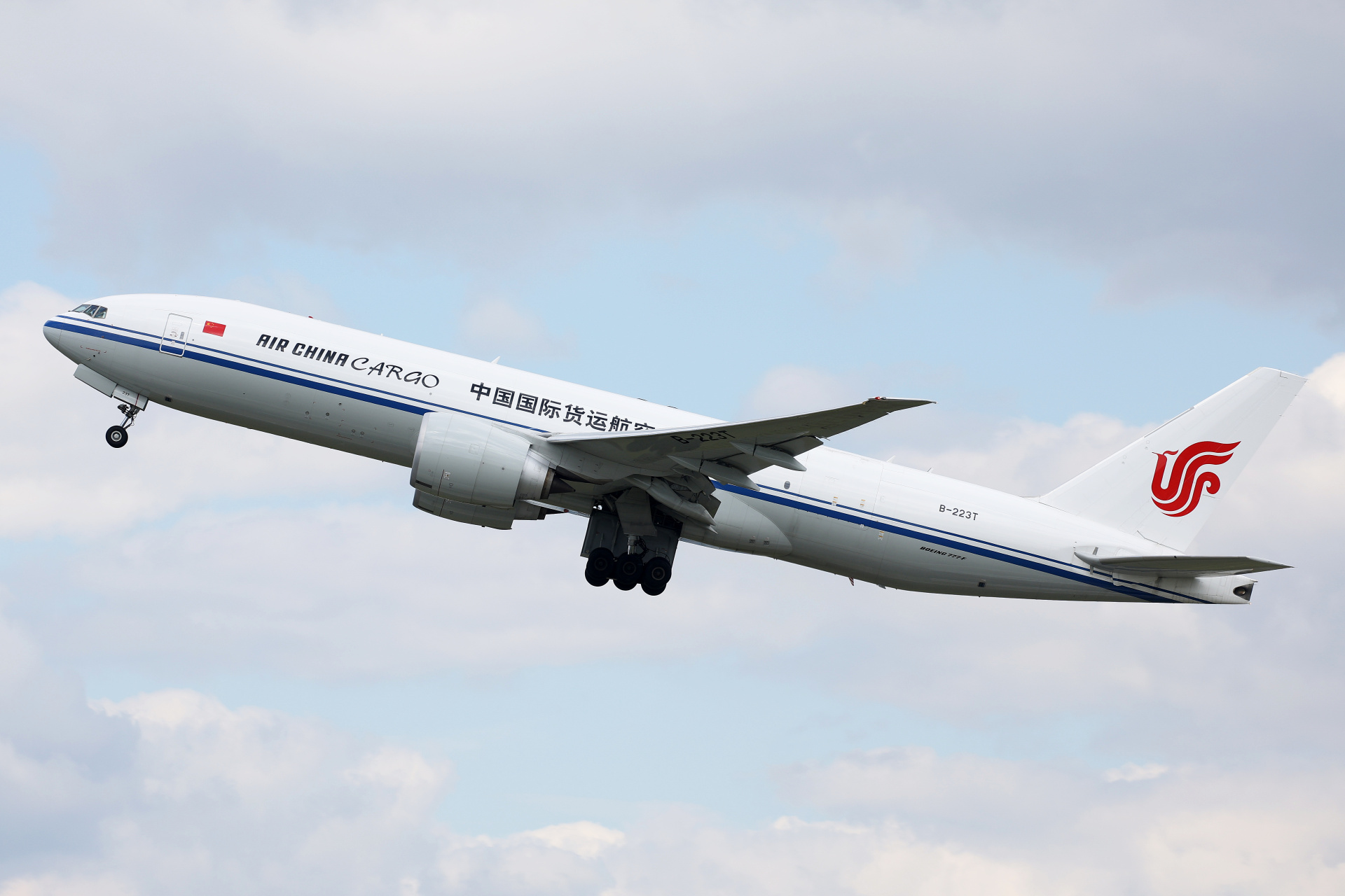 B-223T (Aircraft » EPWA Spotting » Boeing 777F » Air China Cargo)