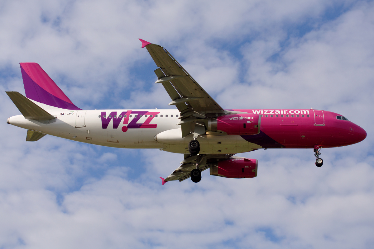 HA-LPQ (Samoloty » Spotting na EPWA » Airbus A320-200 » Wizz Air)