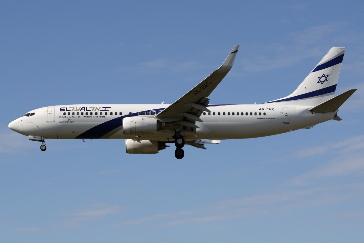 4X-EKC (winglety) (Samoloty » Spotting na EPWA » Boeing 737-800 » El Al Israel Airlines)
