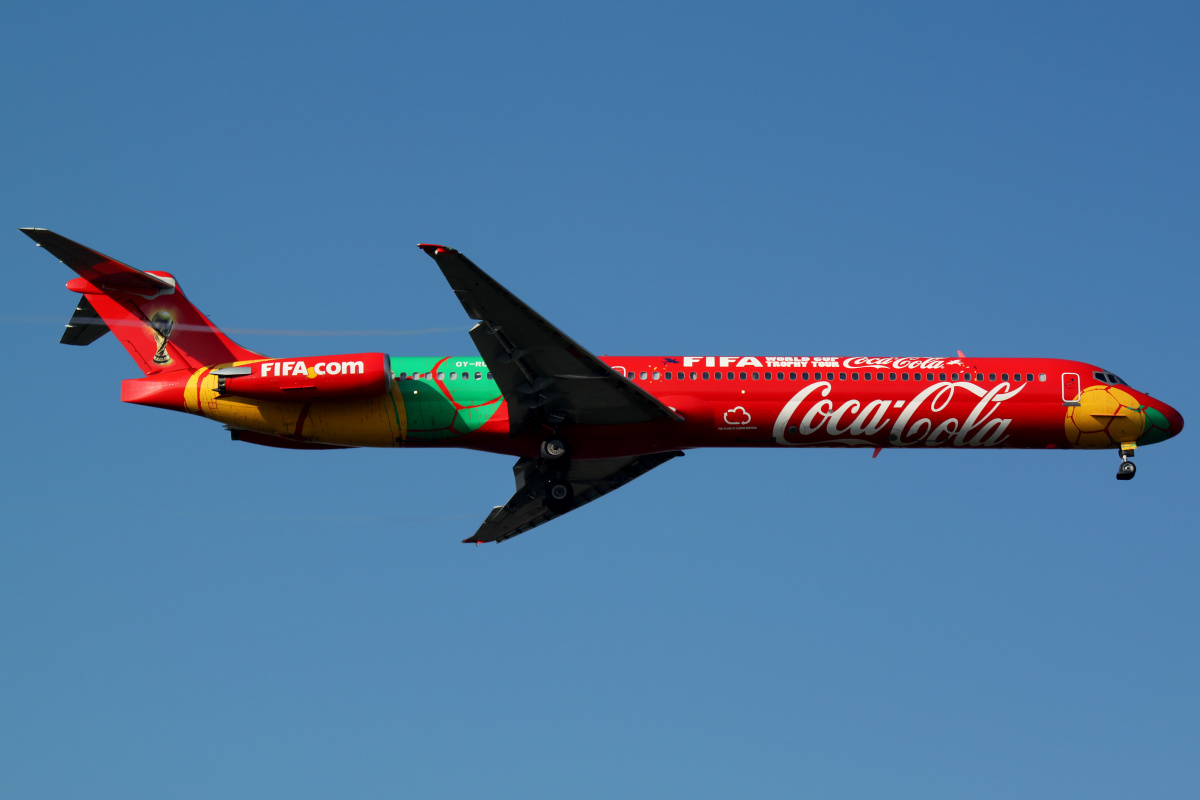 OY-RUE, DAT - Danish Air Transport (FIFA World Cup Trophy Tour livery) (Aircraft » EPWA Spotting » McDonnell Douglas MD-83)