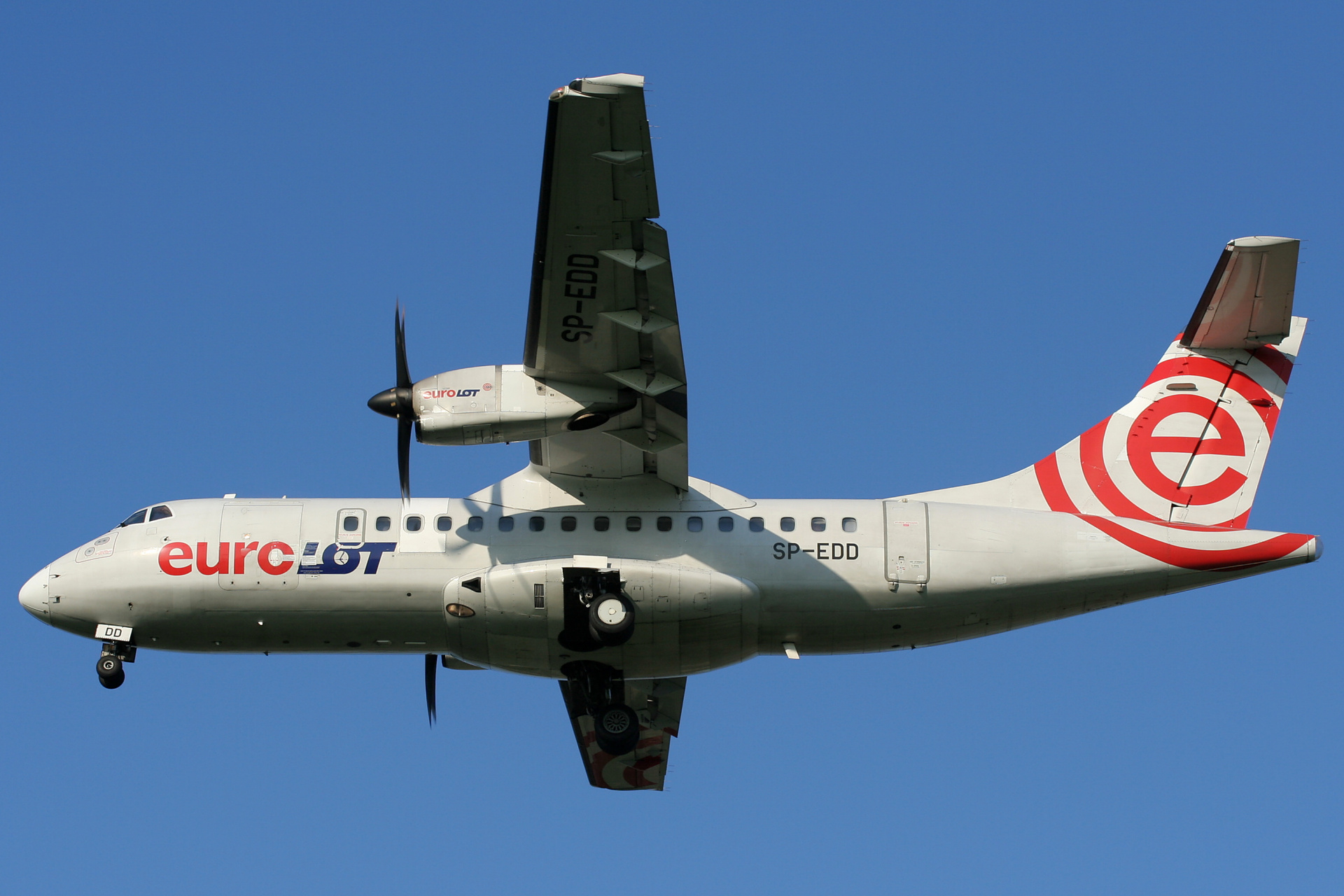 SP-EDD (Aircraft » EPWA Spotting » ATR 42 » EuroLOT)