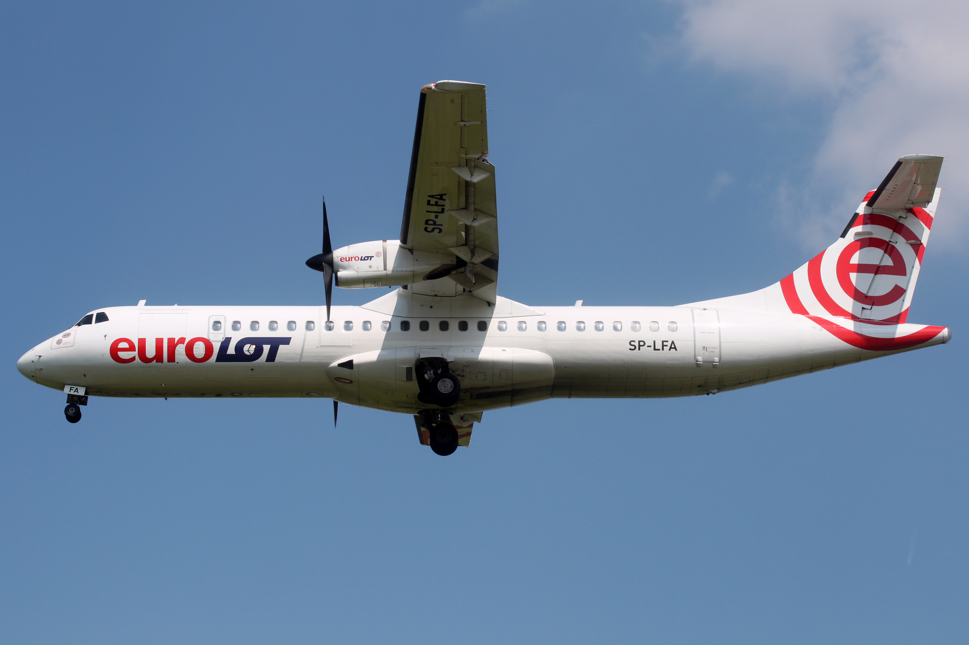 SP-LFA (Samoloty » Spotting na EPWA » ATR 72 » EuroLOT)