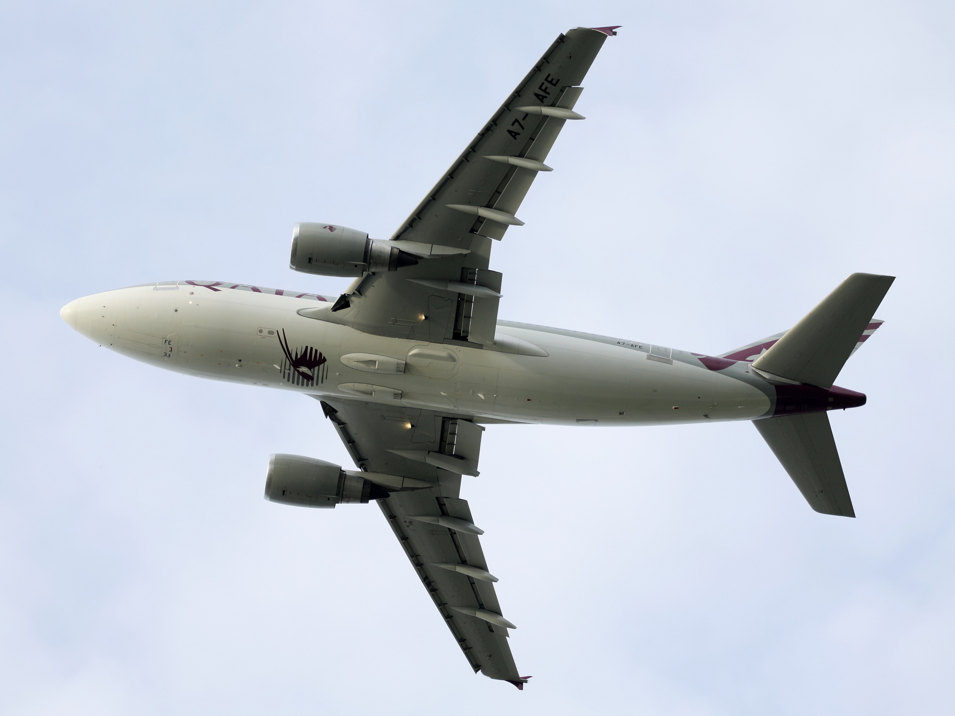 A7-AFE, Qatar Amiri Flight (Samoloty » Spotting na EPWA » Airbus A310-300)