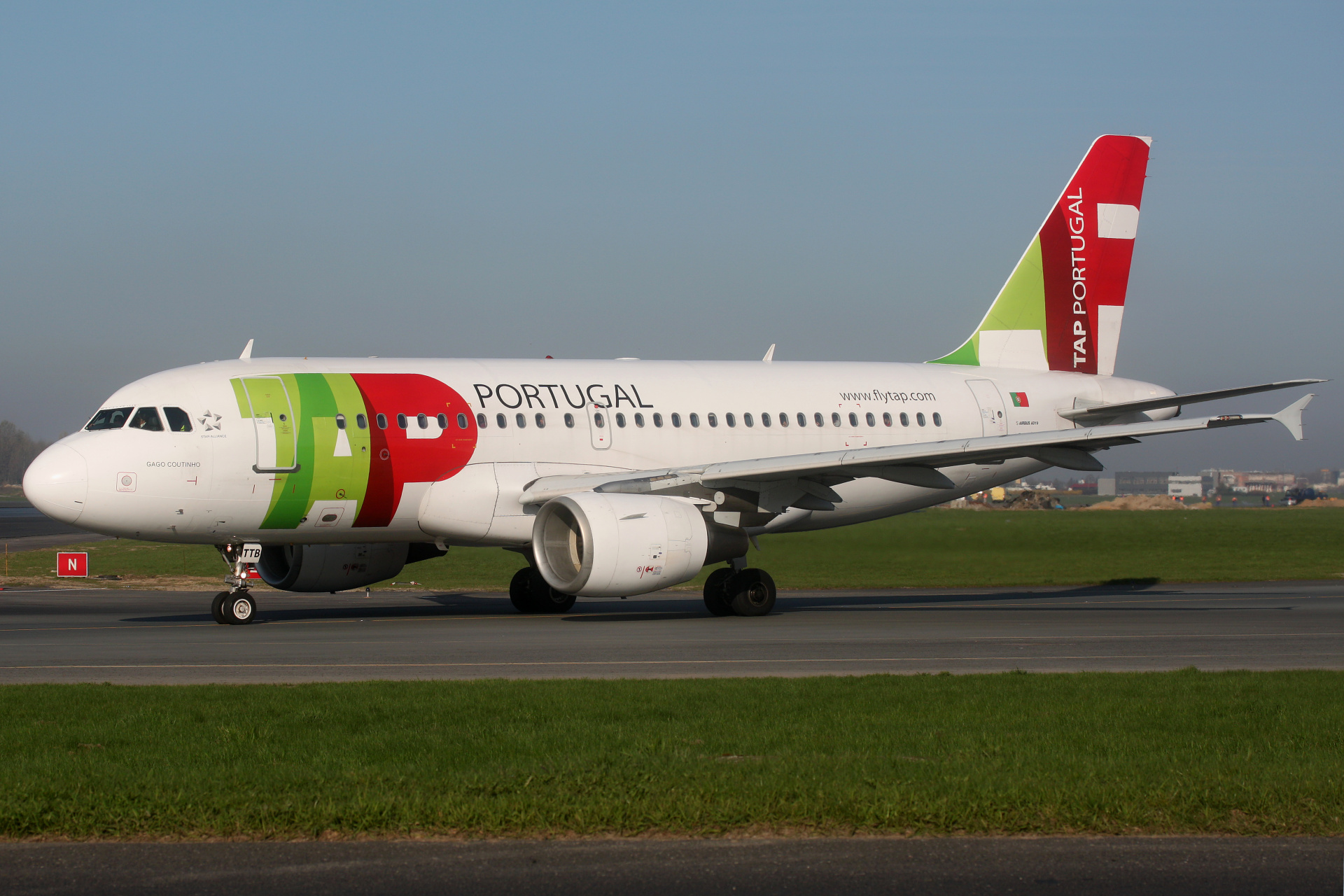 CS-TTB, TAP Air Portugal (Samoloty » Spotting na EPWA » Airbus A319-100)