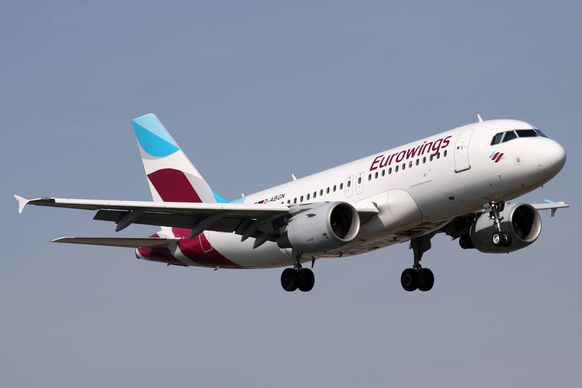 D-ABGN, Eurowings (Aircraft » EPWA Spotting » Airbus A319-100)