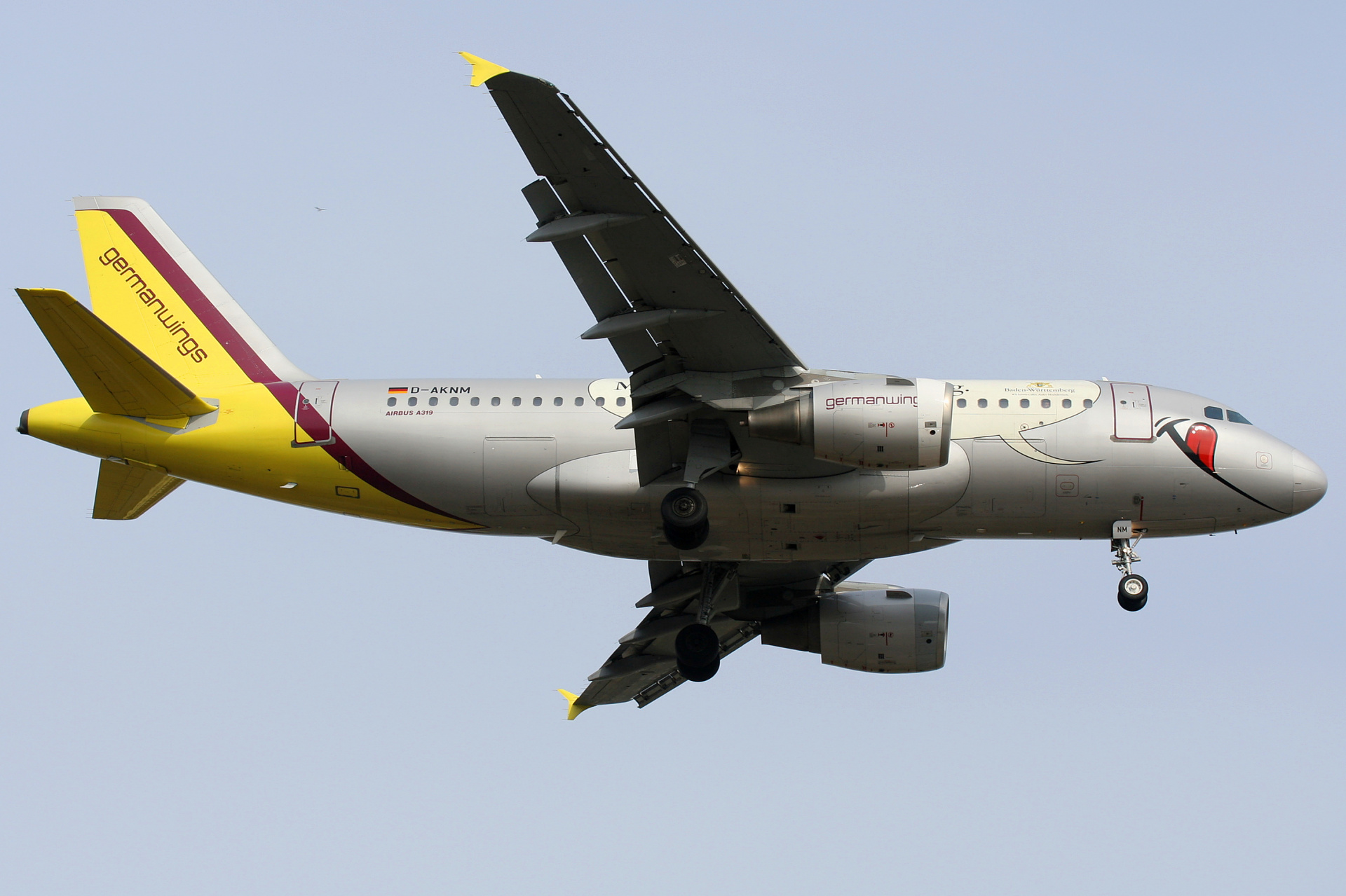 D-AKNM (Baden-Württemberg livery) (Aircraft » EPWA Spotting » Airbus A319-100 » Germanwings)