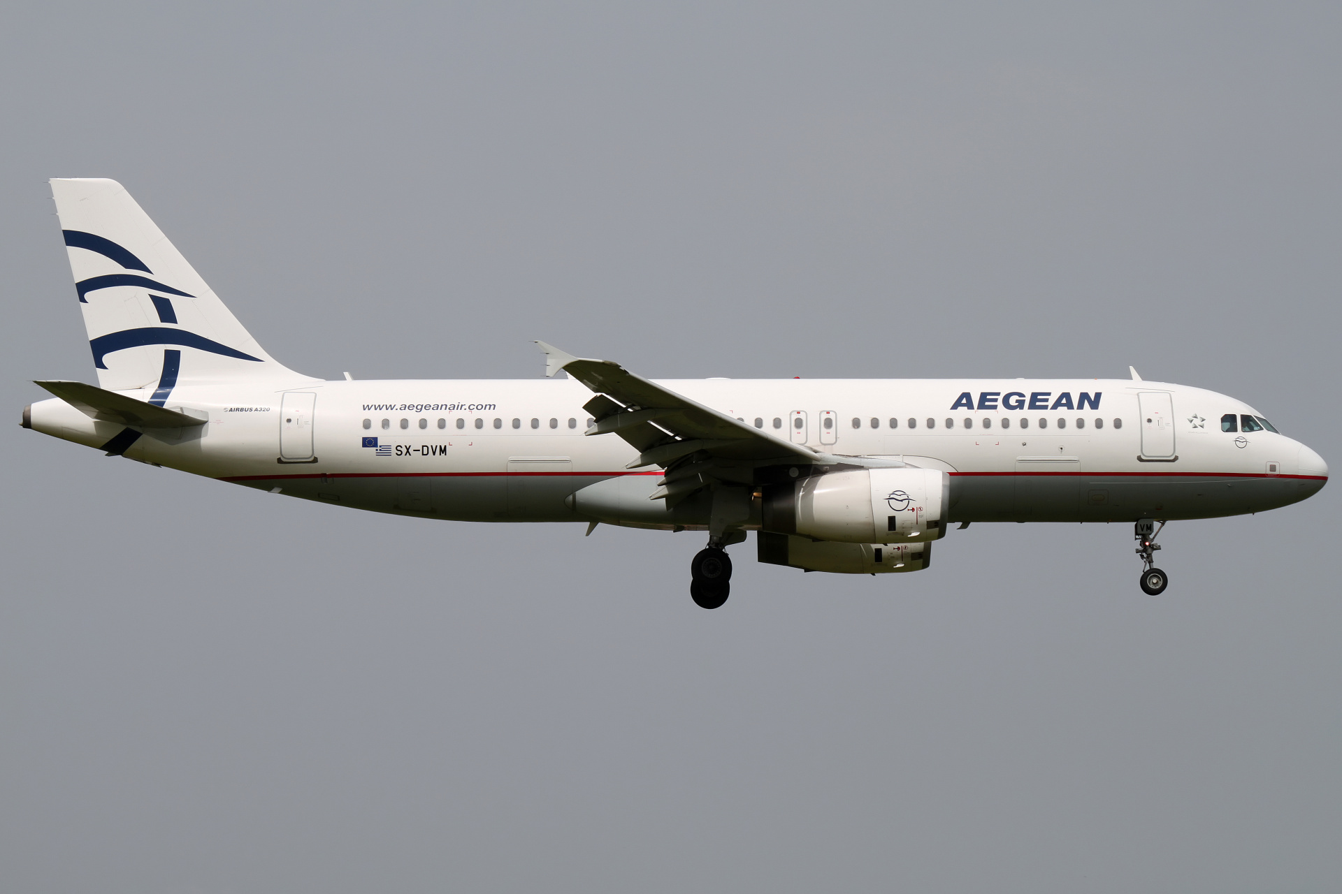 SX-DVM (Aircraft » EPWA Spotting » Airbus A320-200 » Aegean Airlines)
