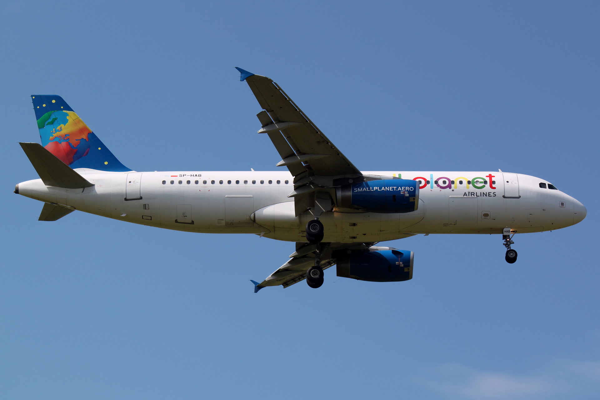 SP-HAB (Samoloty » Spotting na EPWA » Airbus A320-200 » Small Planet Airlines)