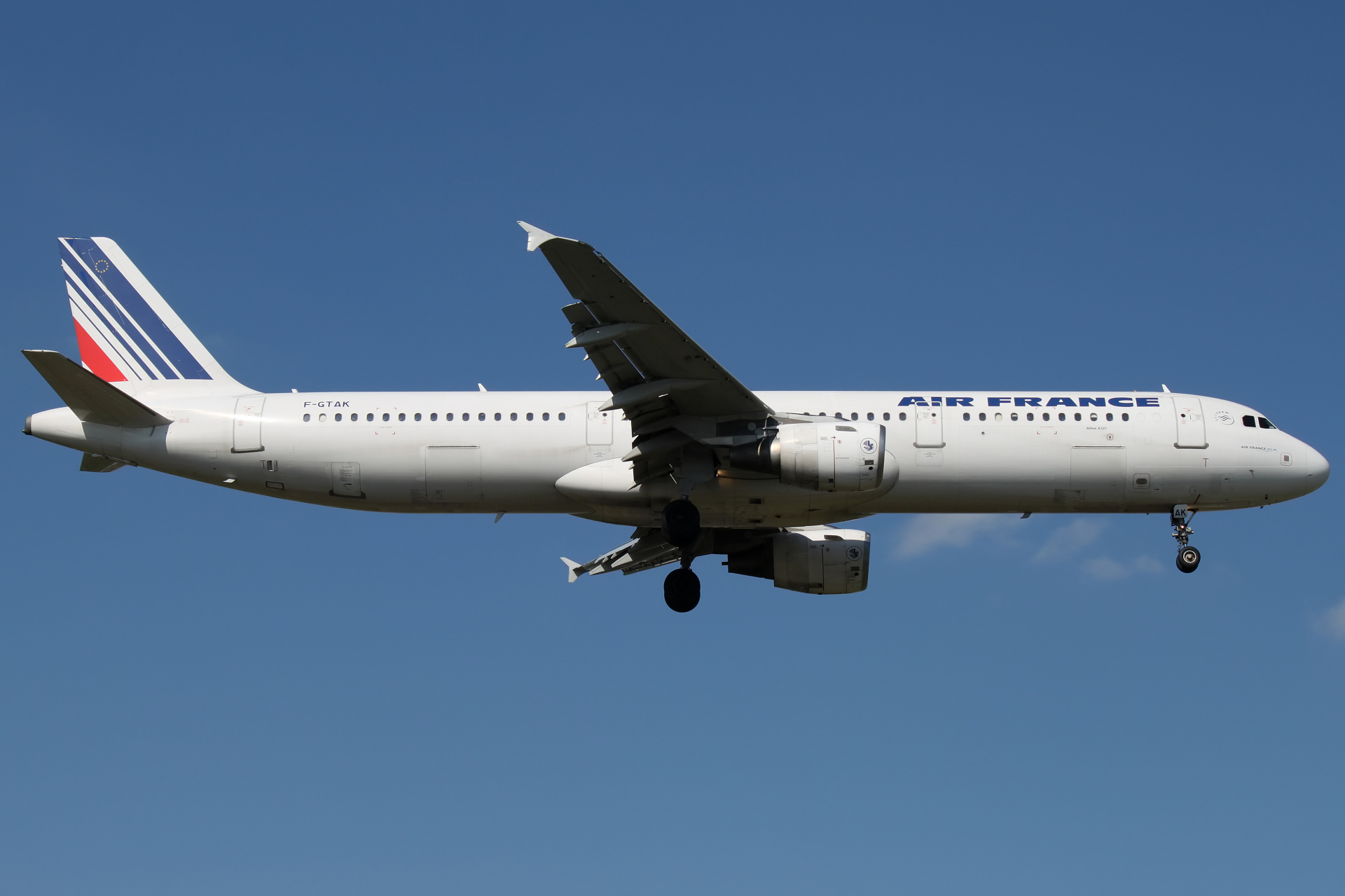 F-GTAK, Air France (Aircraft » EPWA Spotting » Airbus A321-200)