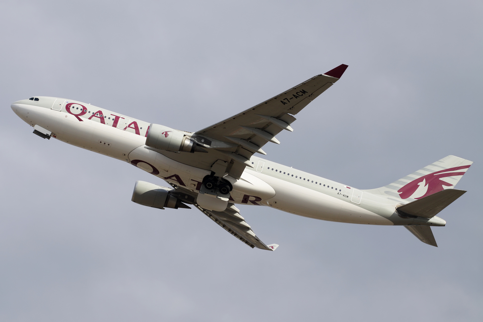 A7-ACM (Samoloty » Spotting na EPWA » Airbus A330-200 » Qatar Airways)